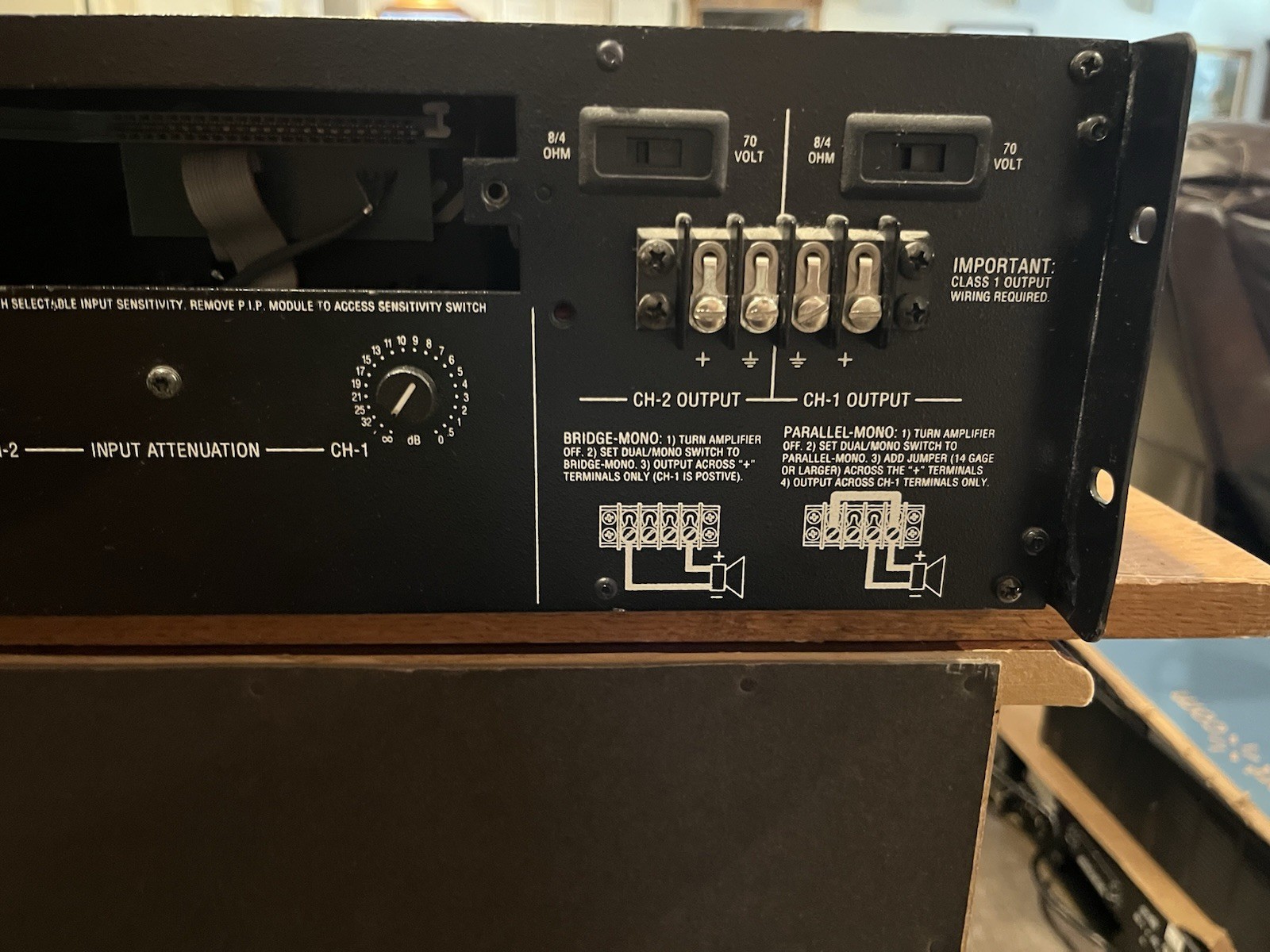 Crown Amp Com Tech 800 - Please Read Description -TESTED AT LENGTH TO FULL POWER