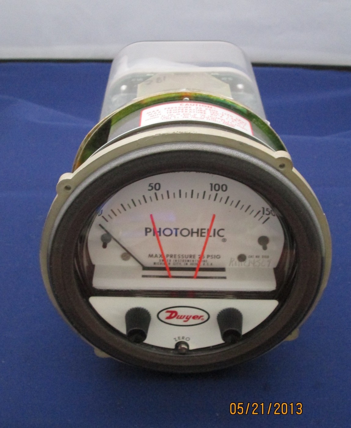 Dwyer Photohelic 3150 Pressure Switch Gage new