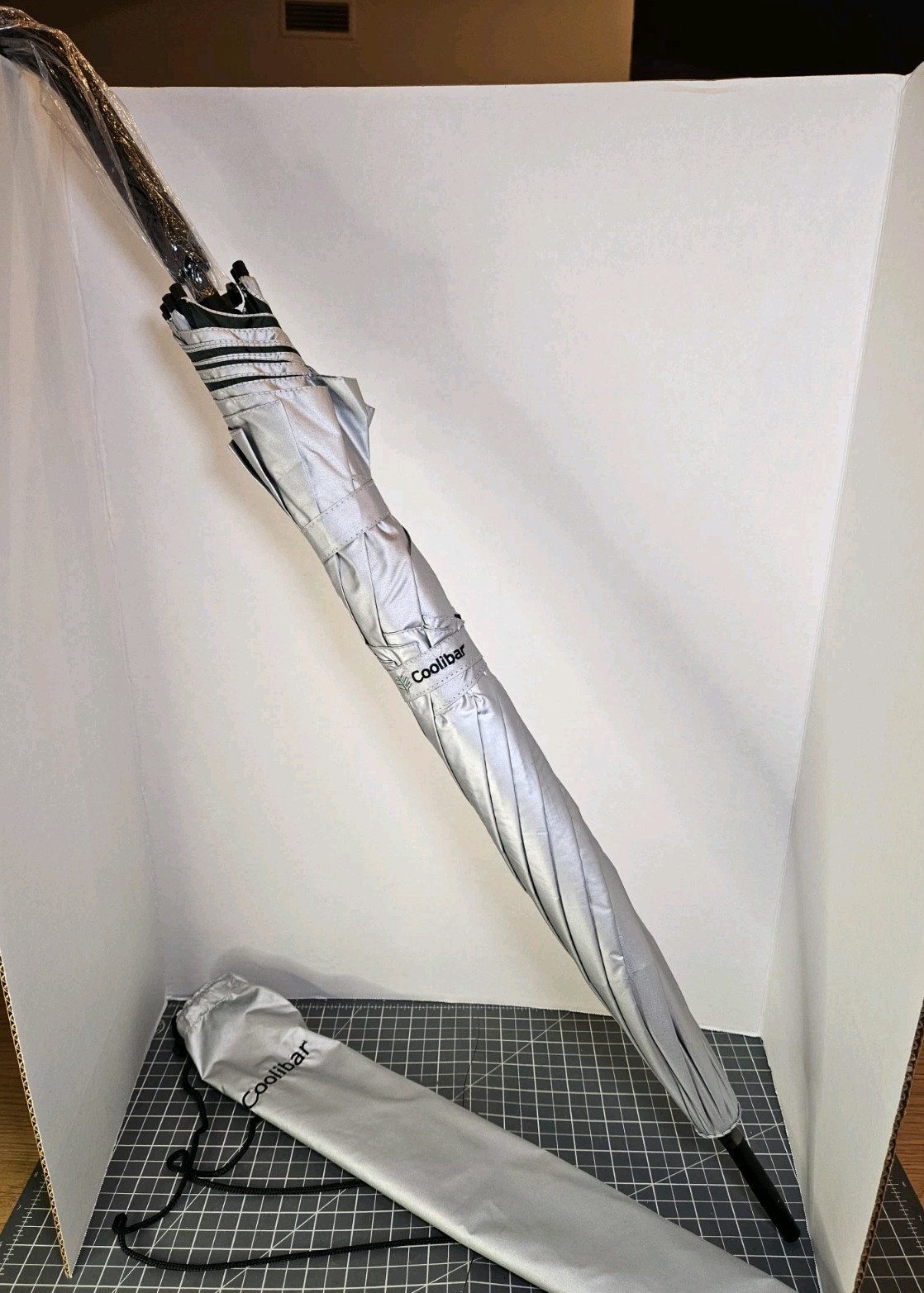 Coolibar UPF 50+ 48 Inch Umbrella - Silver Large Calotta
