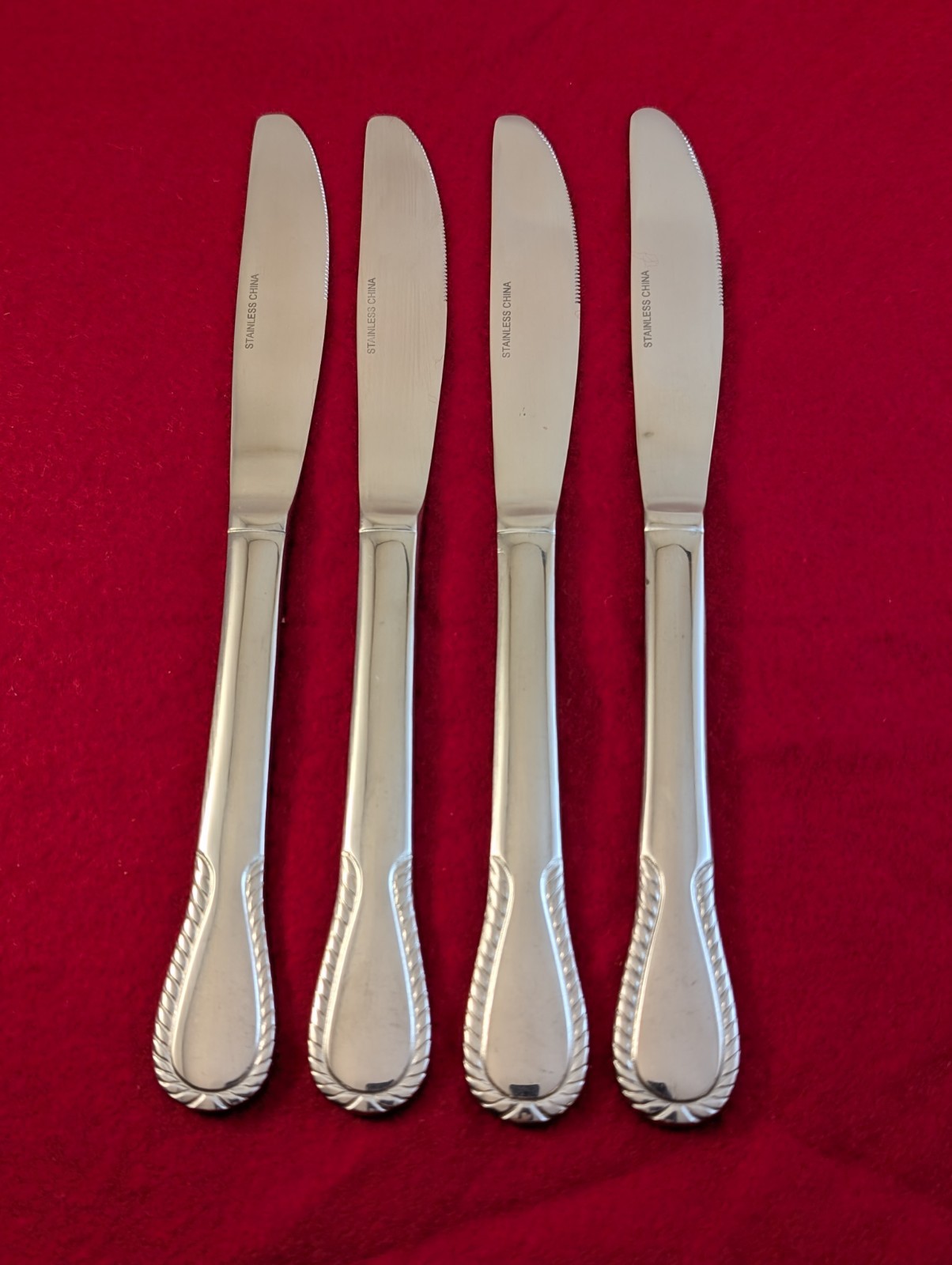 Lot Of 4 Dinner Knives Home Accents Herringbone Stainless China Rope Edge Tip