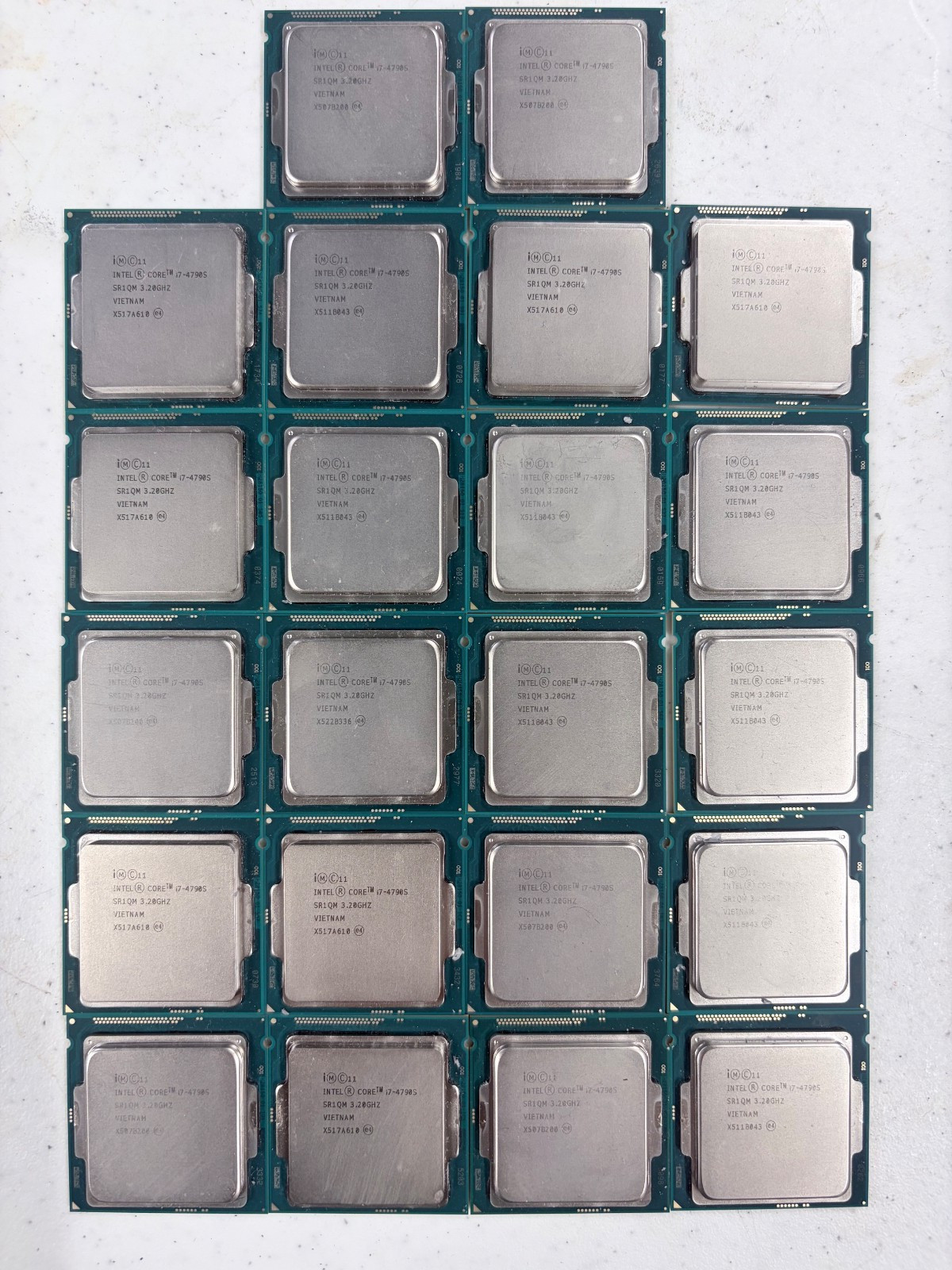 Lot of 22 Intel Core i7 - 4790S / SR1QM  3.20GHz  8MB  Quad Core CPU LGA1150