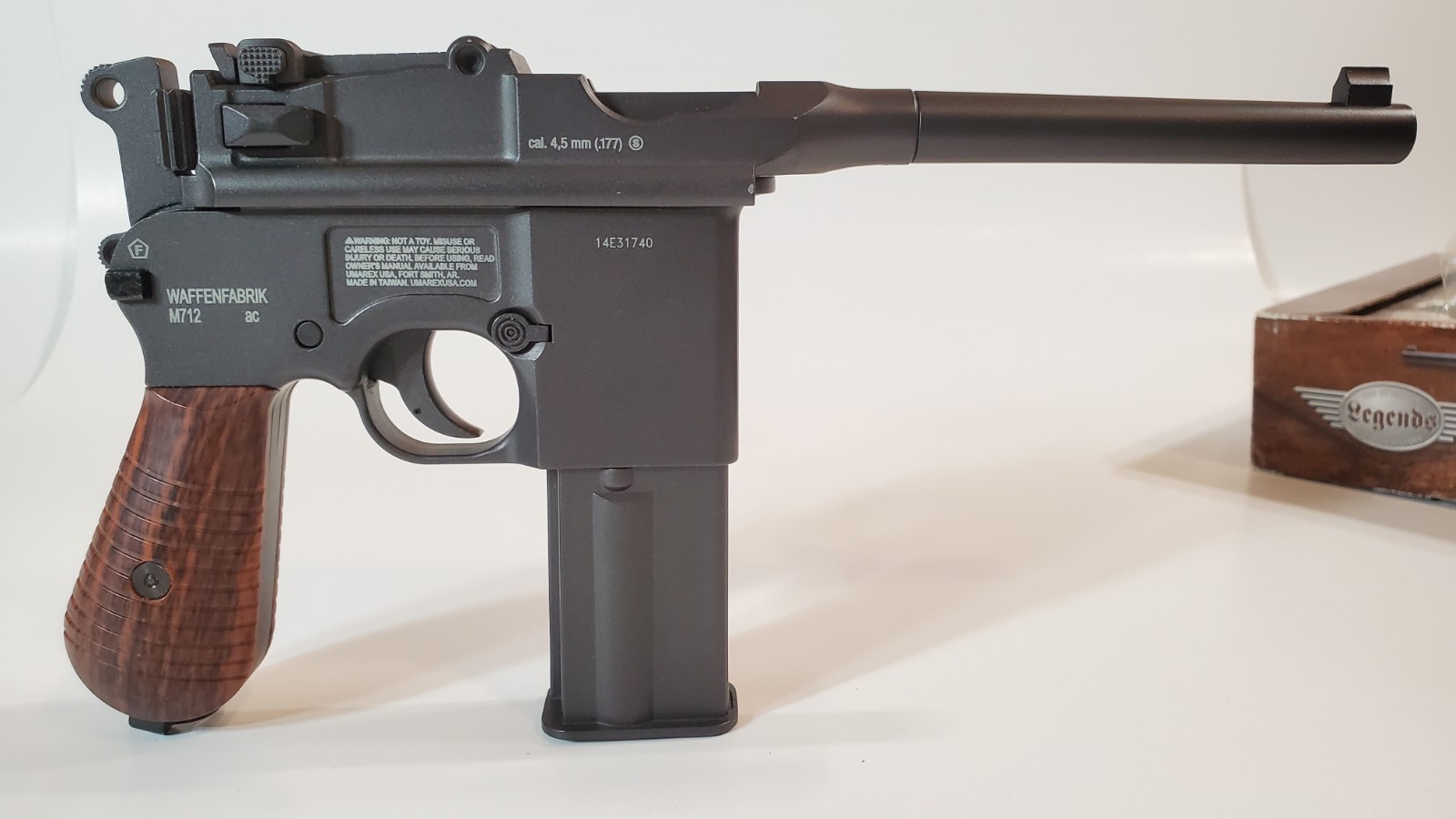 Umarex Legends Pistol M712 177 Caliber BB Full-Auto Blowback Air Gun Black Metal