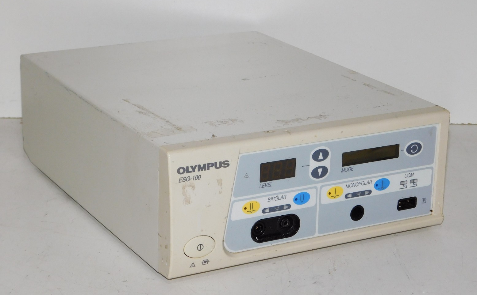 Olympus ESG-100 Digital ESU Generator WB991046 Celon Instruments Benchtop Unit