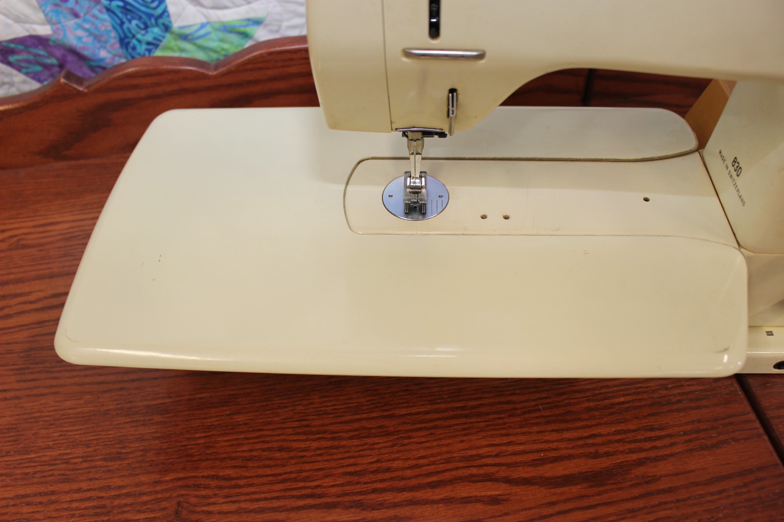 Bernina 830 Record Sewing Machine with Case, Pedal, Accessories EXCELLENT! NICE!