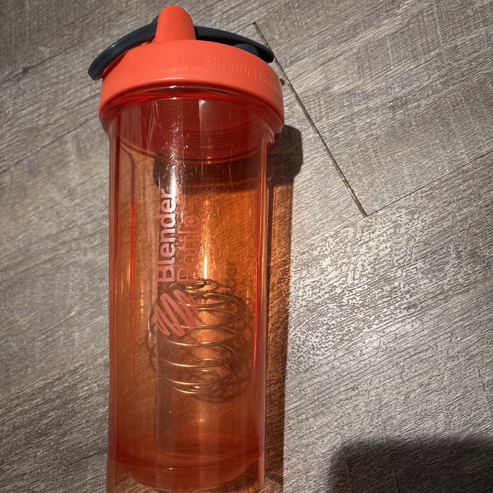 Blender Bottle Classic V2 Red 28 fl oz.