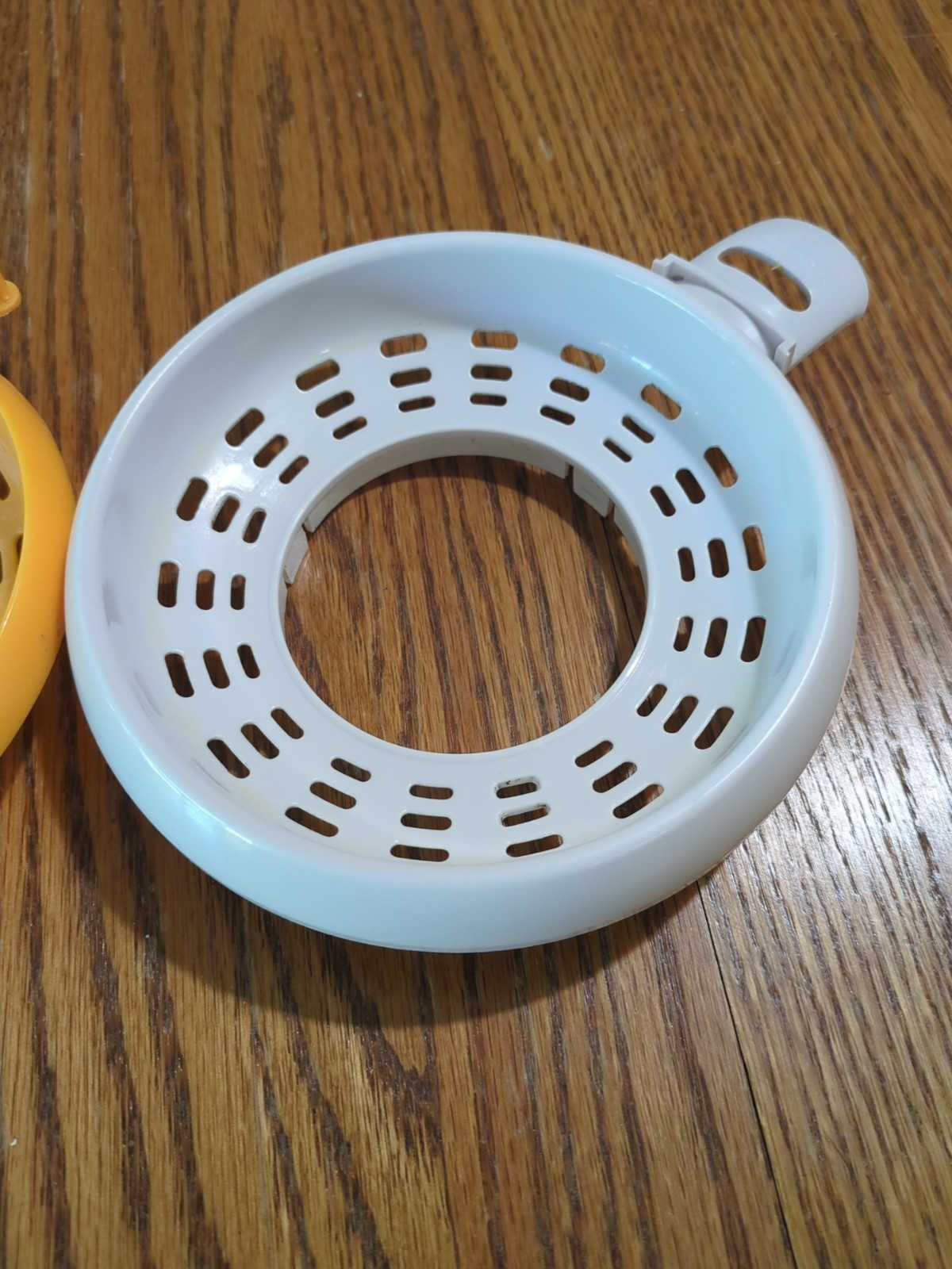 BLACK & DECKER CITRUS JUICER CJ625 CJ630 WHITE Replacement STRAINER PULP CONTROL