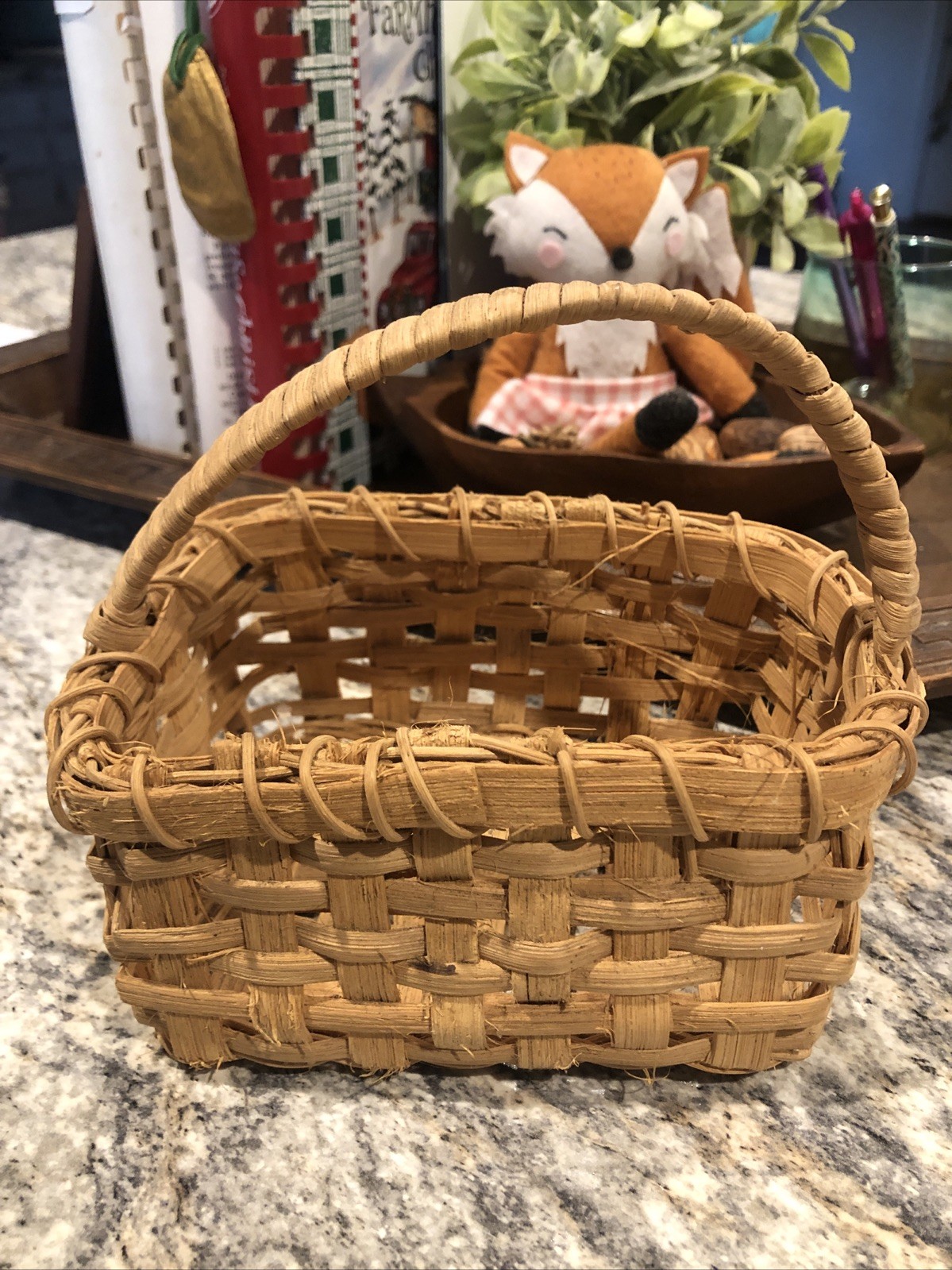 WOW 😮 Vintage Handmade Woven Berry Basket