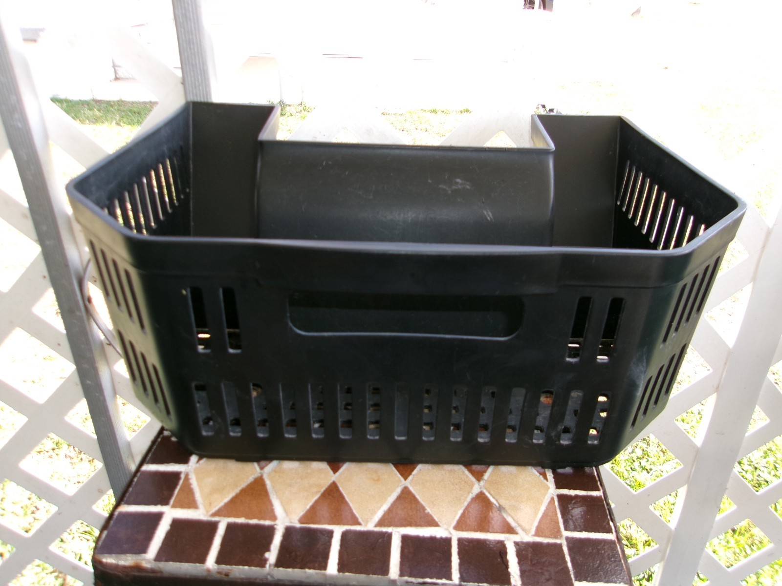 Golden Lite Rider Floor Plastic Storage Bin # 6225