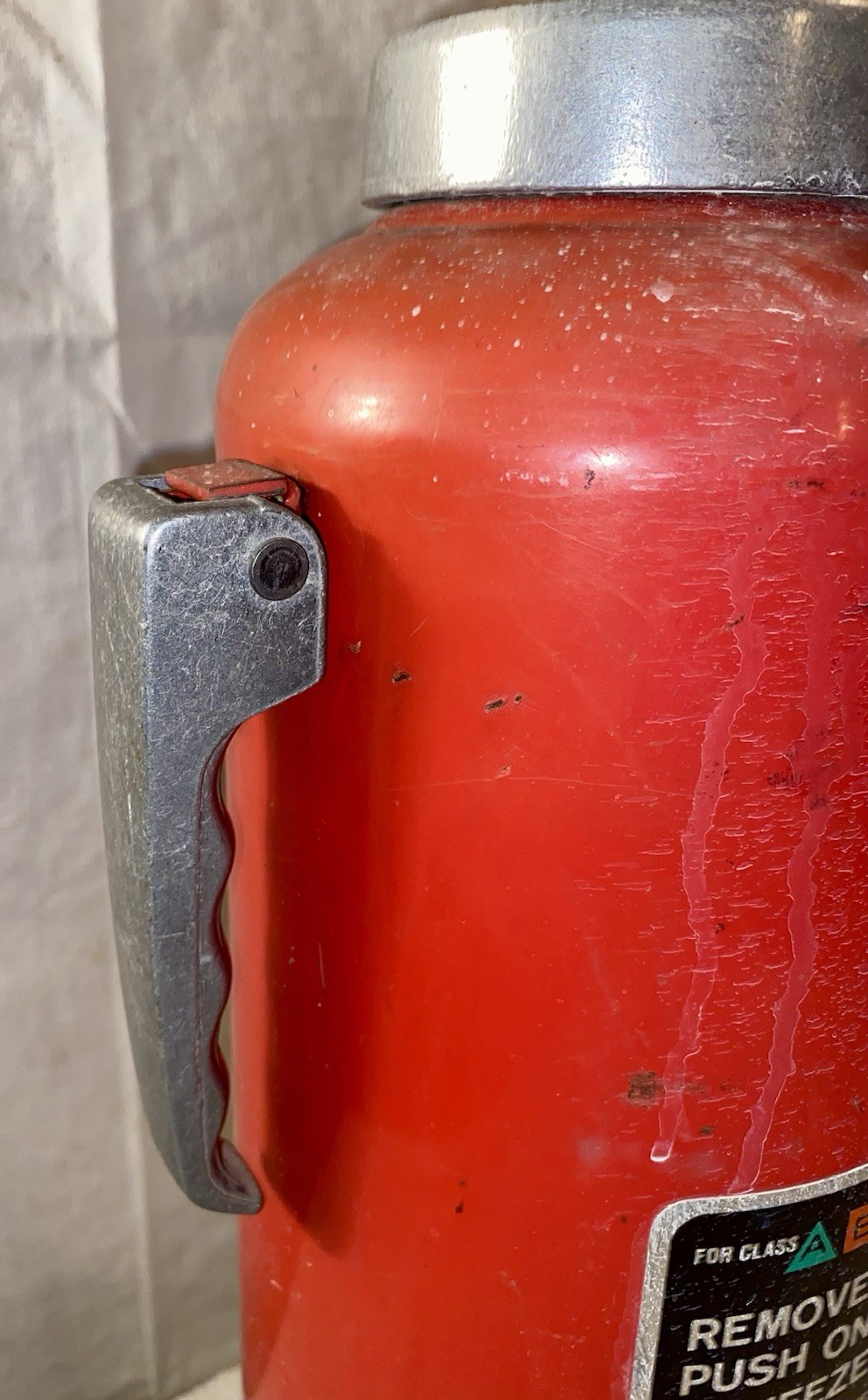 Ansul Red Line Dry Chemical Extinguisher Model A-20-E