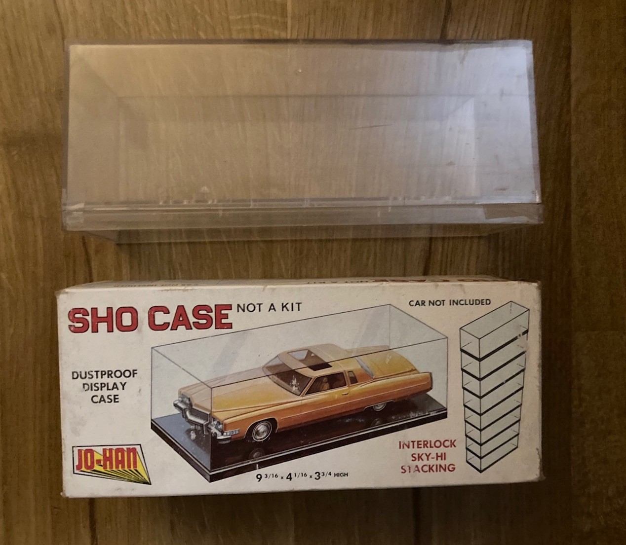 Vintage Used Jo-Han Sho Case Scale 1/25, Model Car Display & Box