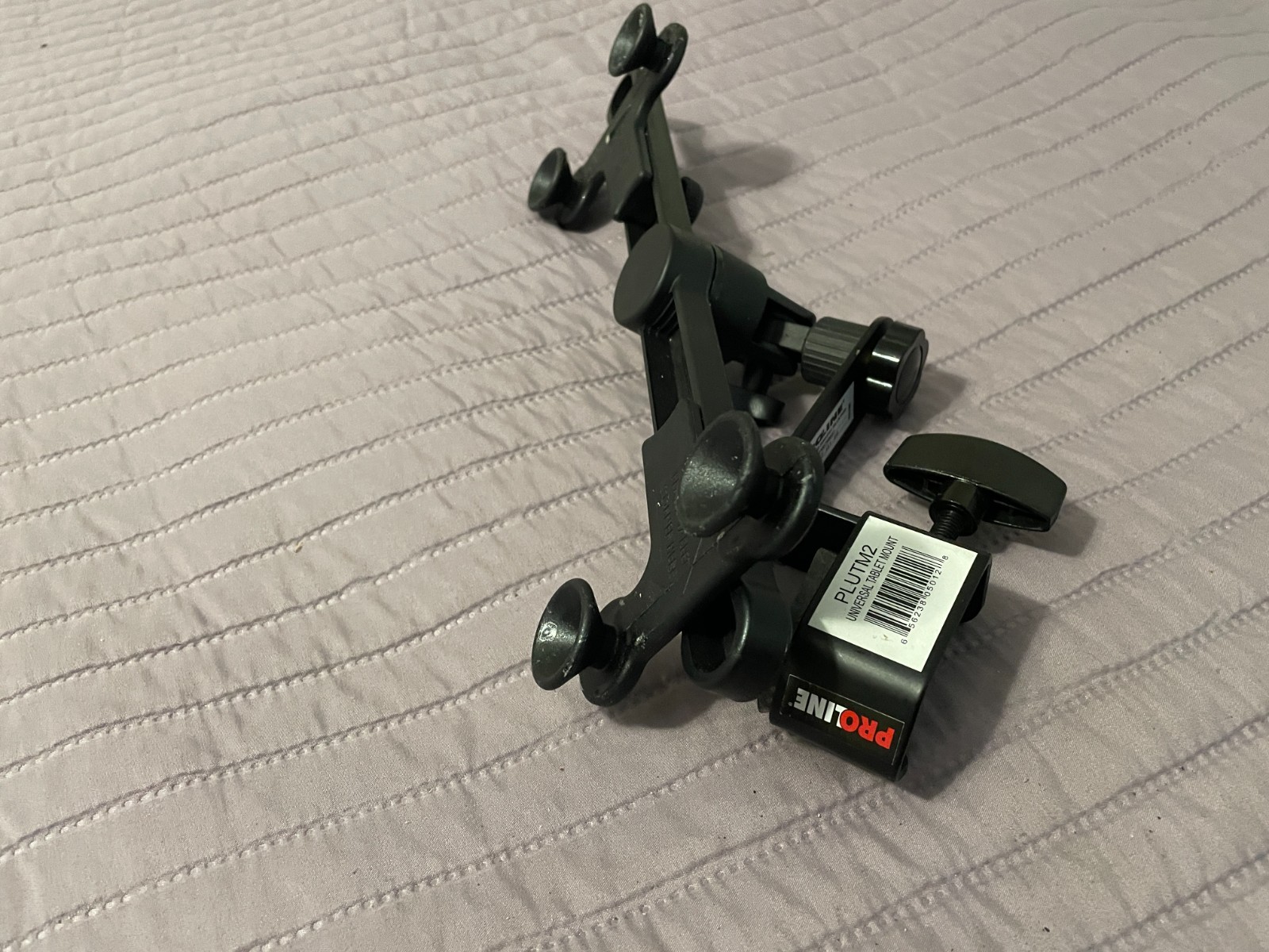 Universal Tablet Mount iPad or Tablet for Live Music Performance Proline PLUTM2