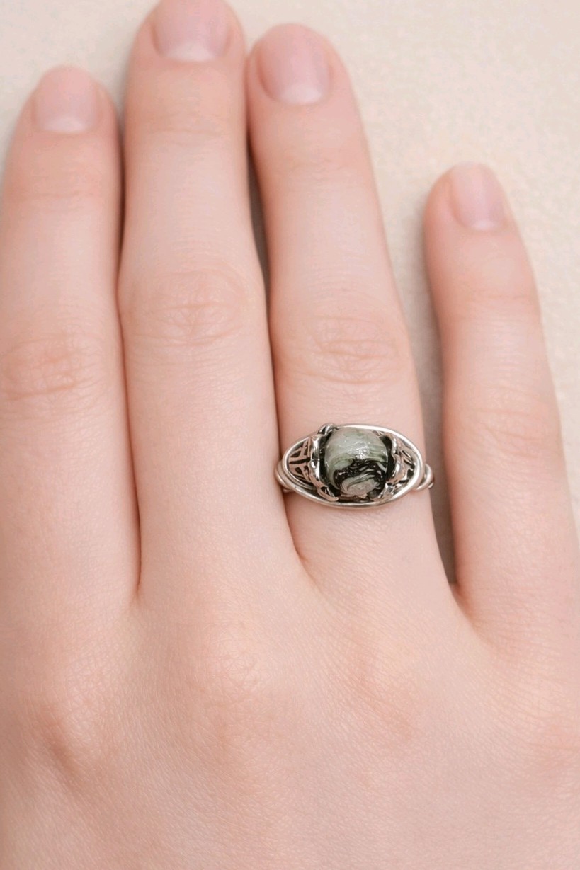 Artisan Marbled Wire‑Wrapped Ring Size 6.5