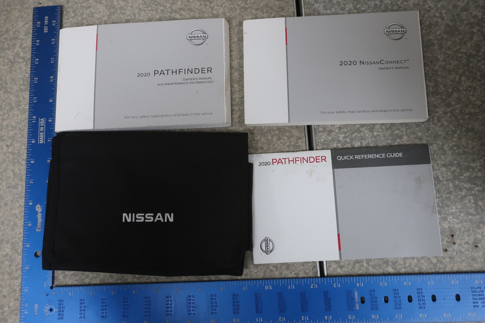 Nissan Pathfinder Owner's Manual 2020 Navigation Book Set 20 Free Shipping OM897