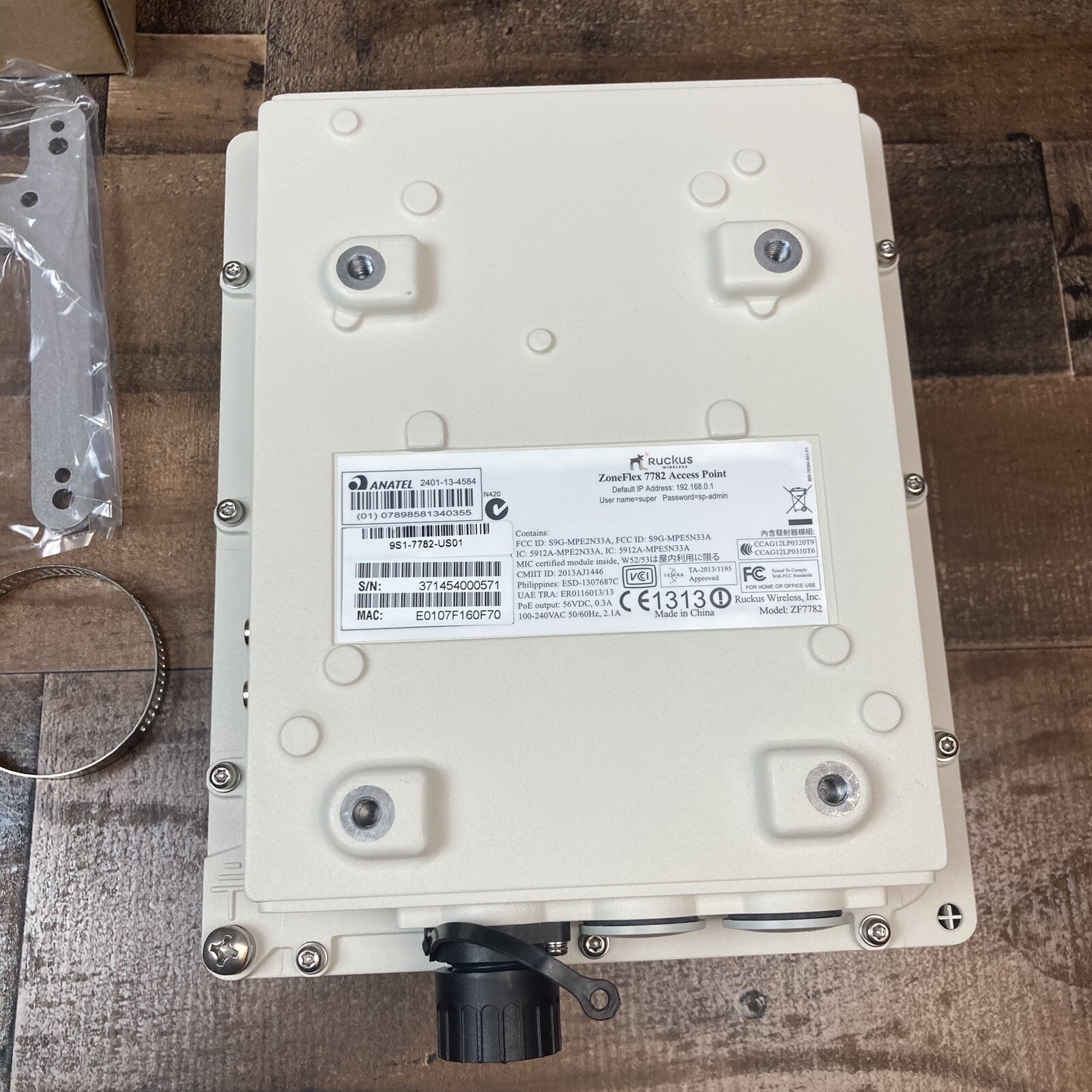 Ruckus ZoneFlex 7782 Access Point 901-7782-US01 Wireless **Defect**