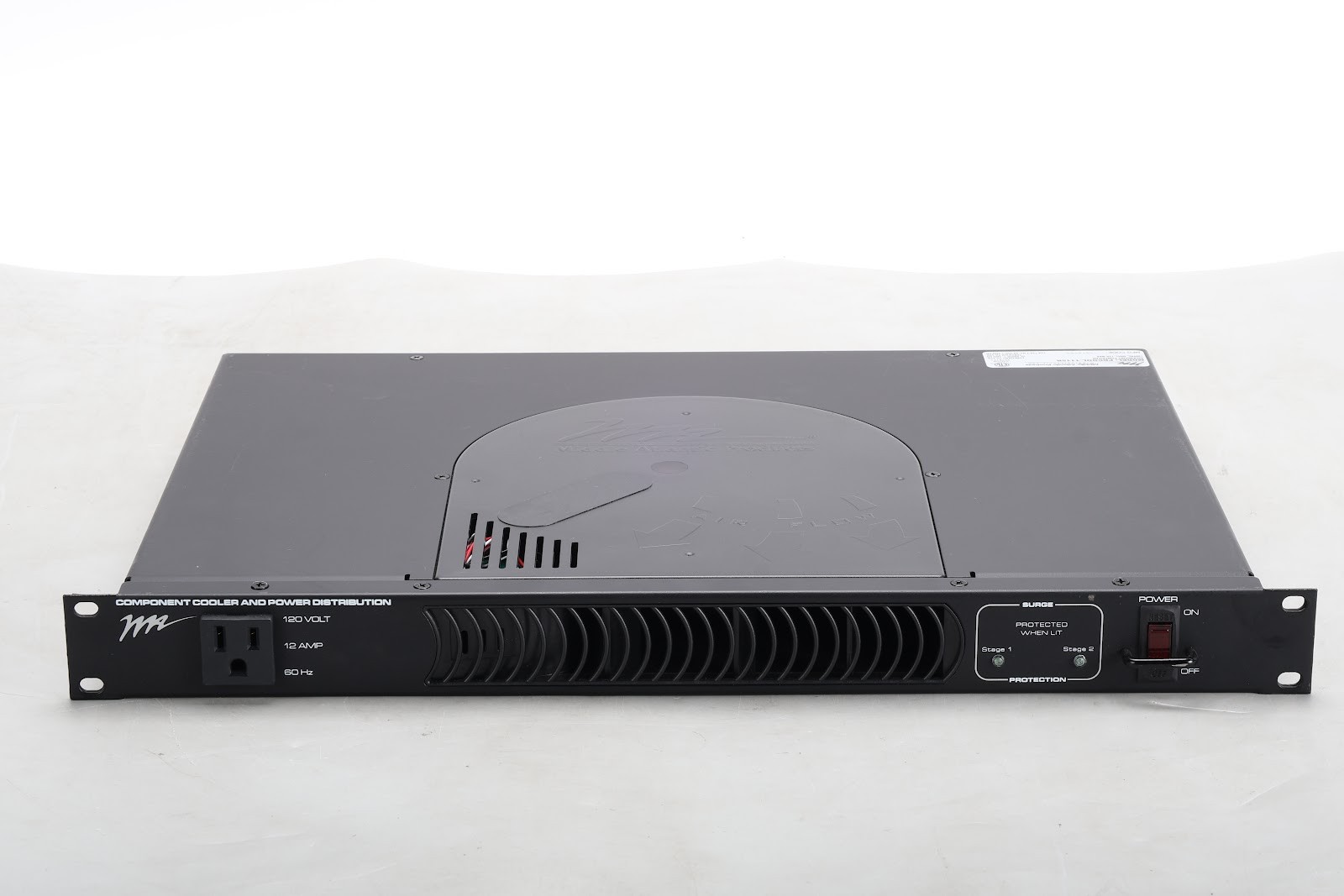 Middle Atlantic PDCOOL-1115R Power Distribution & Cooling Unit With Rack Ears