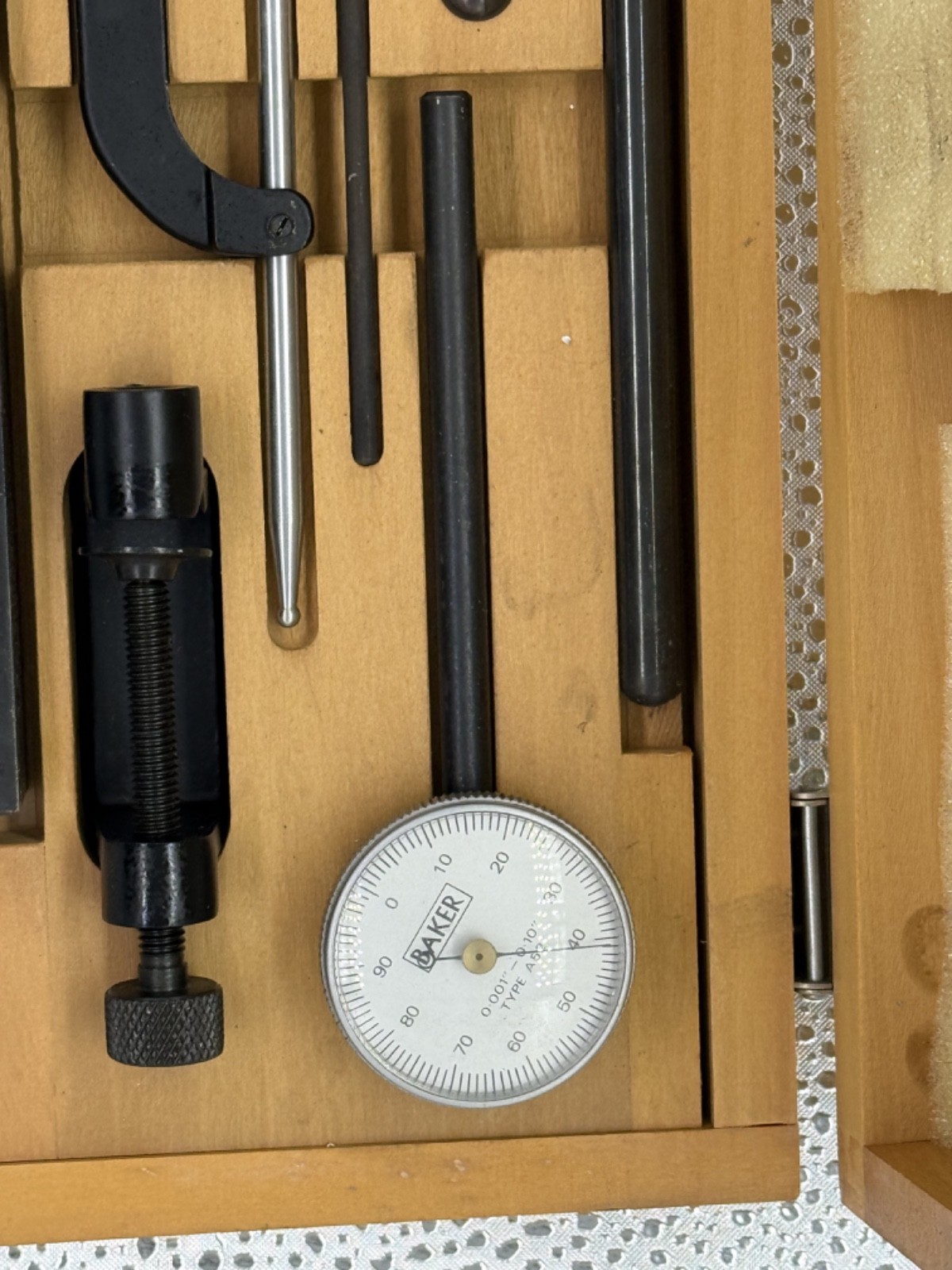 Baker Universal Test Set 0.001 In Type-U 52