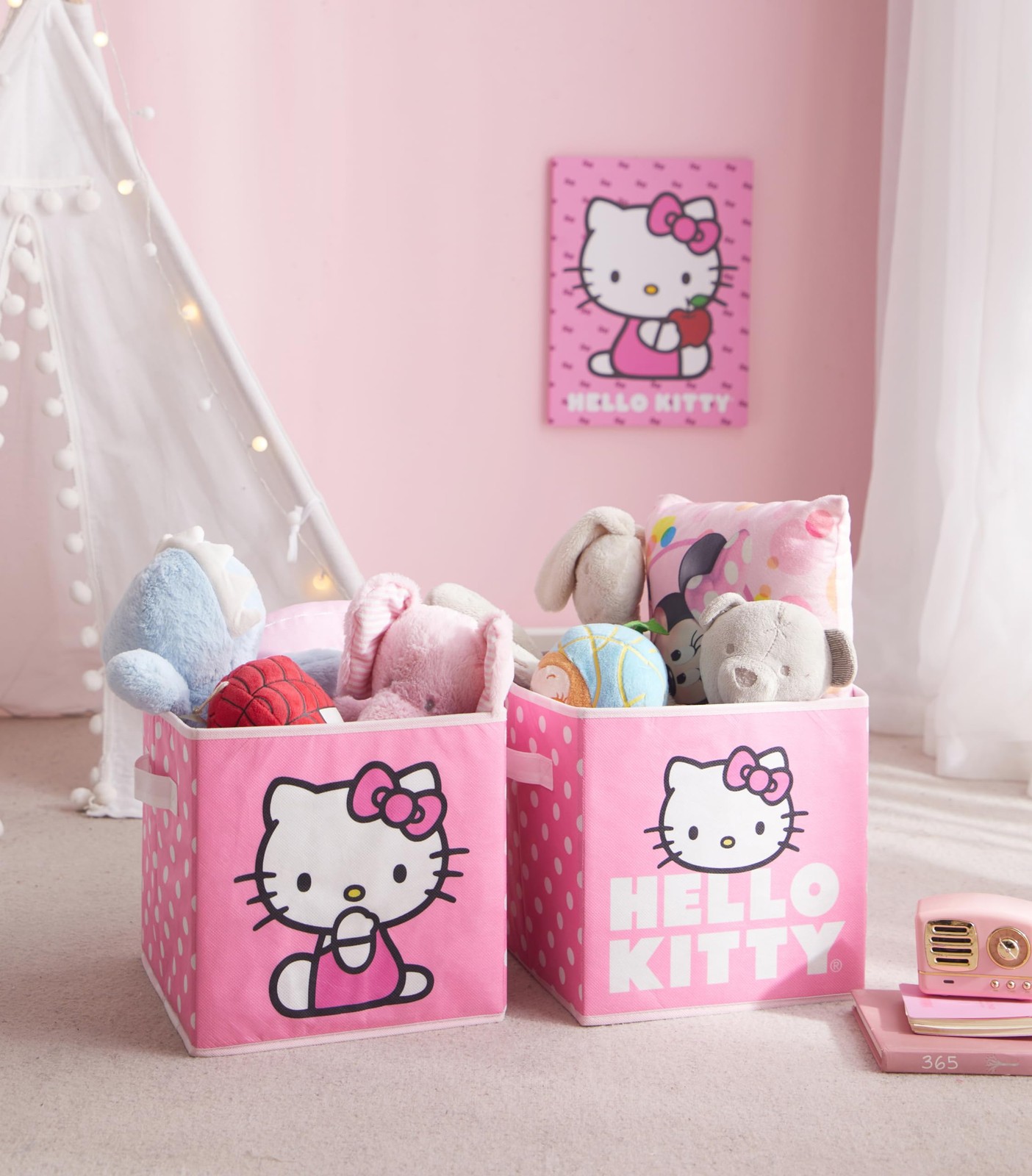 Hello Kitty Set of 2 Storage 10 inches x 10 x 10 inches,