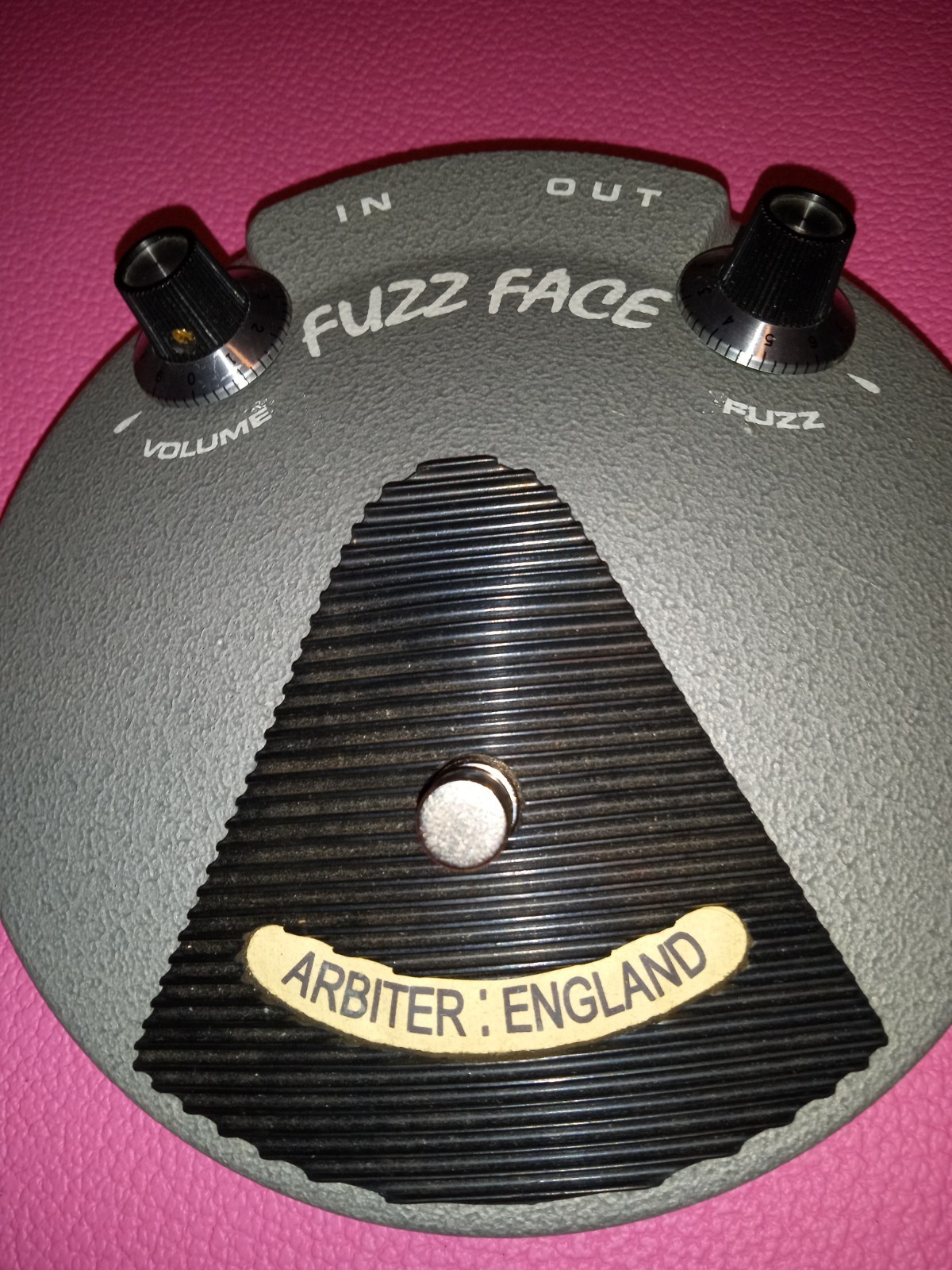 Dallas Arbiter fuzz face Cornell pedal