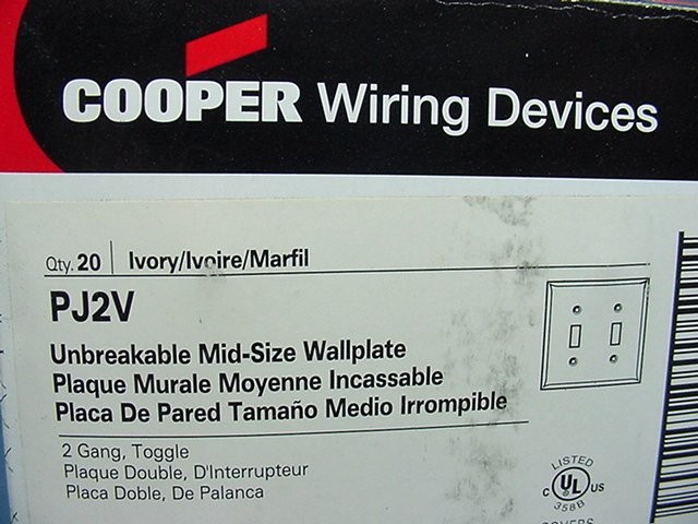 Cooper PJ2V Ivory 2-Gang Toggle Unbreakable Nylon Mid-Size Wallplate Cover 20pcs