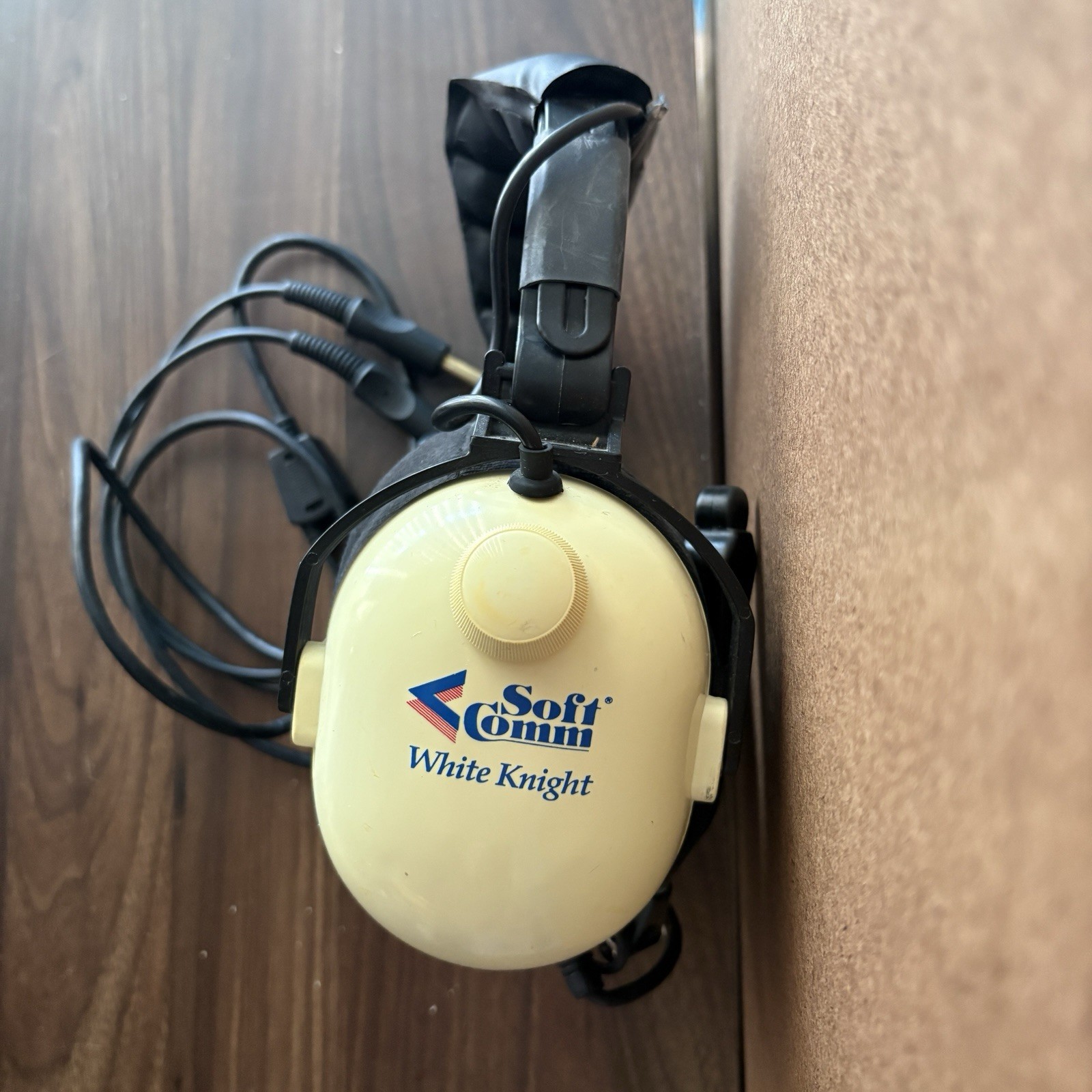 Soft Comm C-35 White Knight Aviation Headset with Microphone