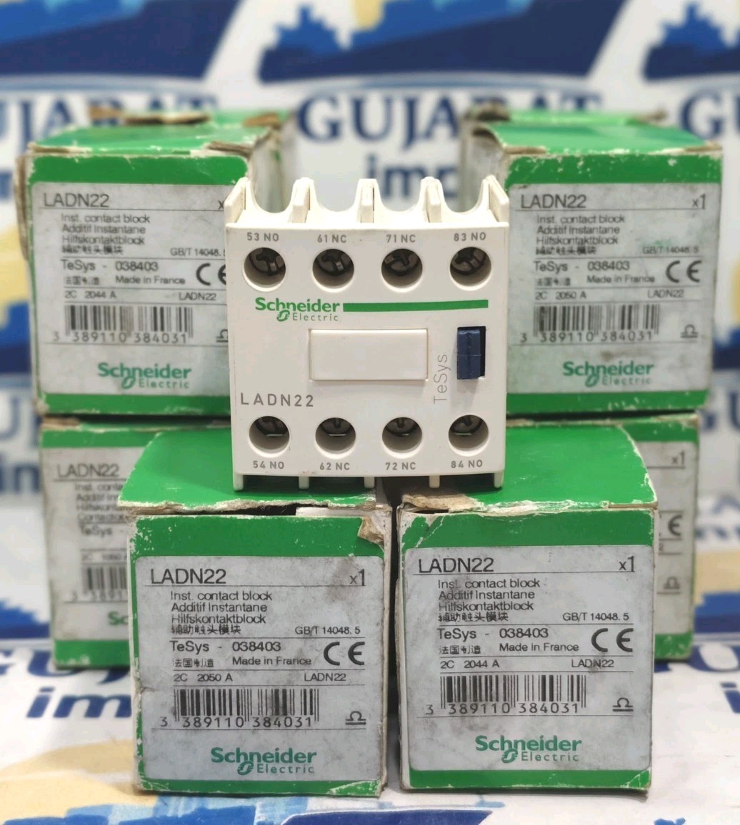 LOT OF 2 SCHNEIDER ELECTRIC Auxiliary Contact Block LADN22 2NO/2NC MADE  FRANCE