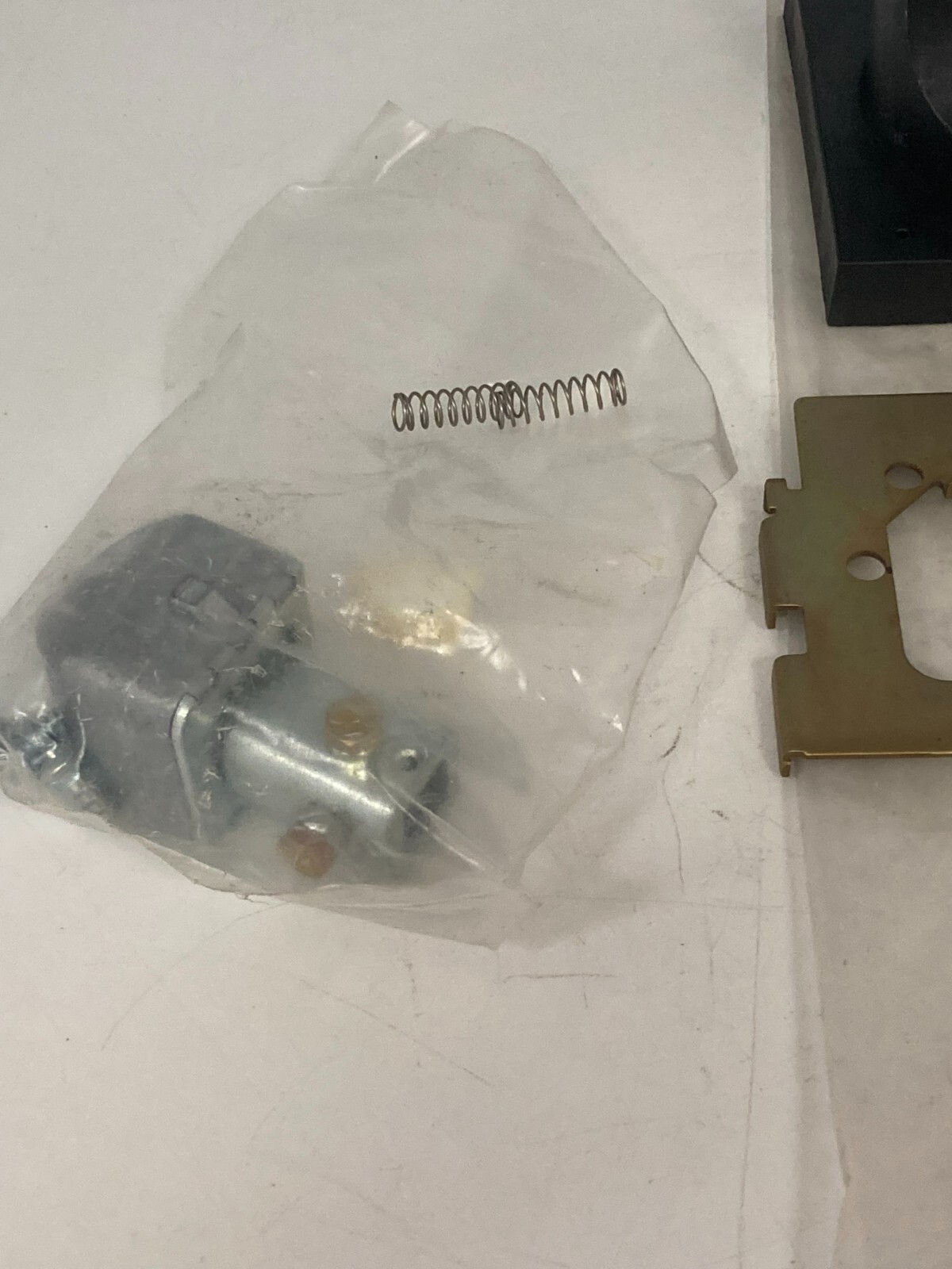 SPRECHER+SCHUH L4-HB3-23 SWITCH HANDLE 2200A NIB