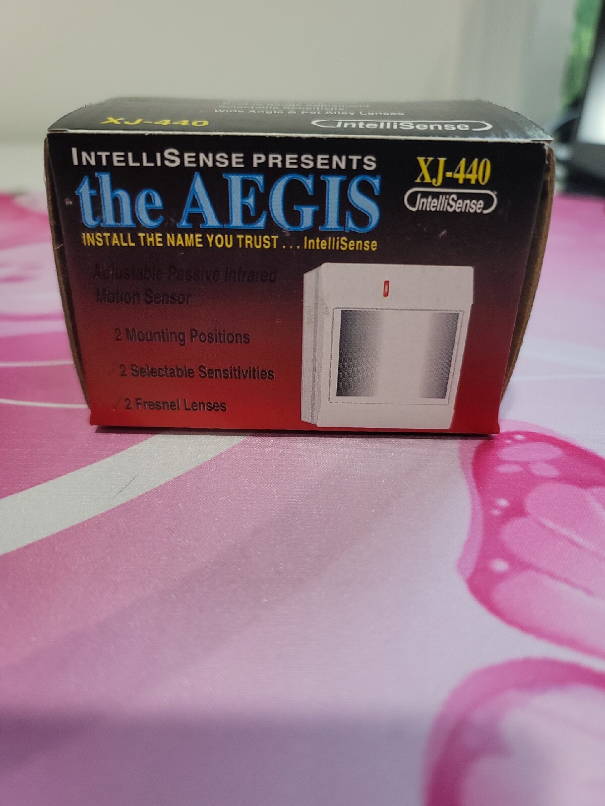 Intellisense Aegis Xj-440 adjustable passive infrared motion sensor