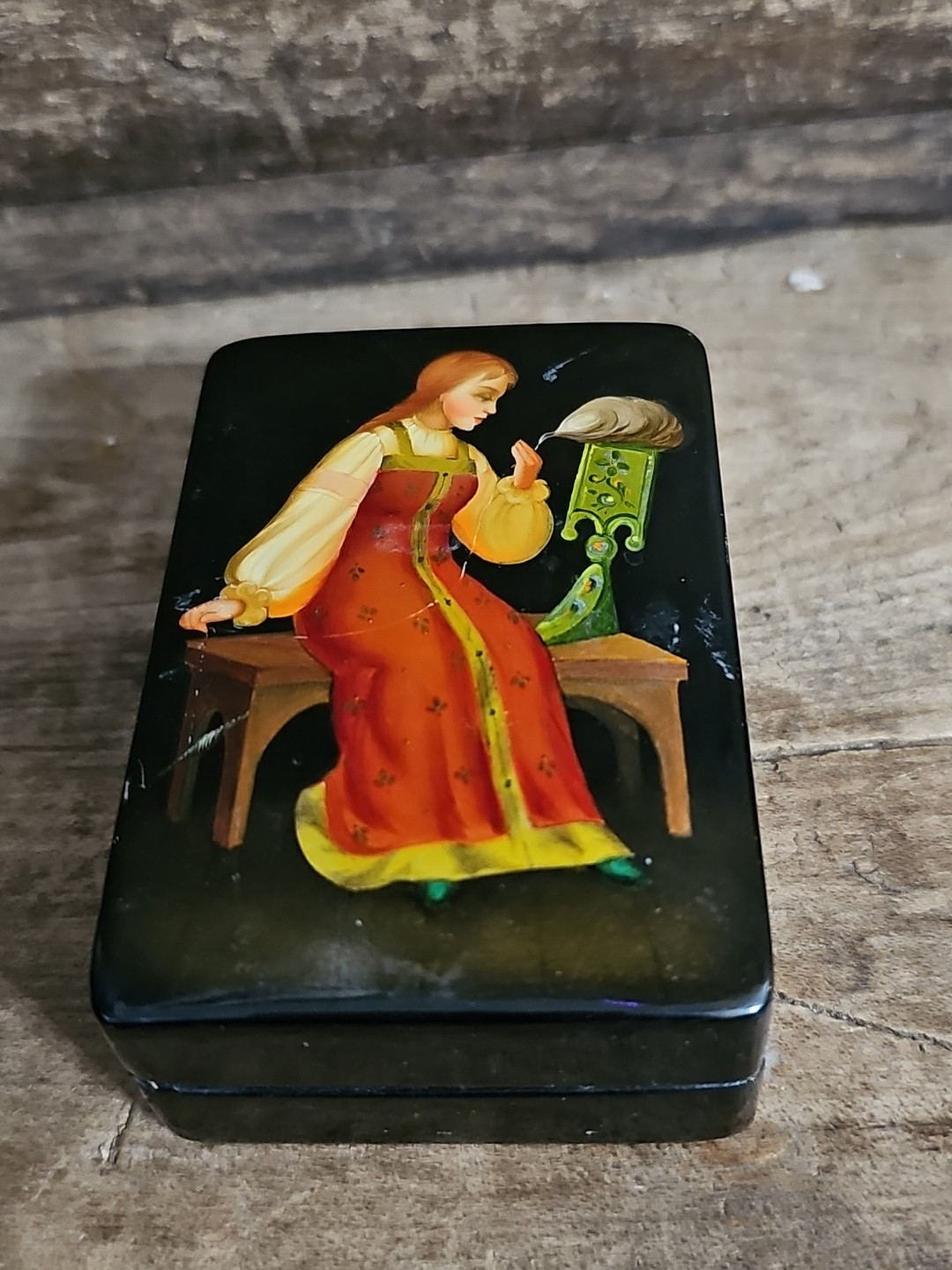 Lacquer Trinket Box ~ Girl Spinning Wool