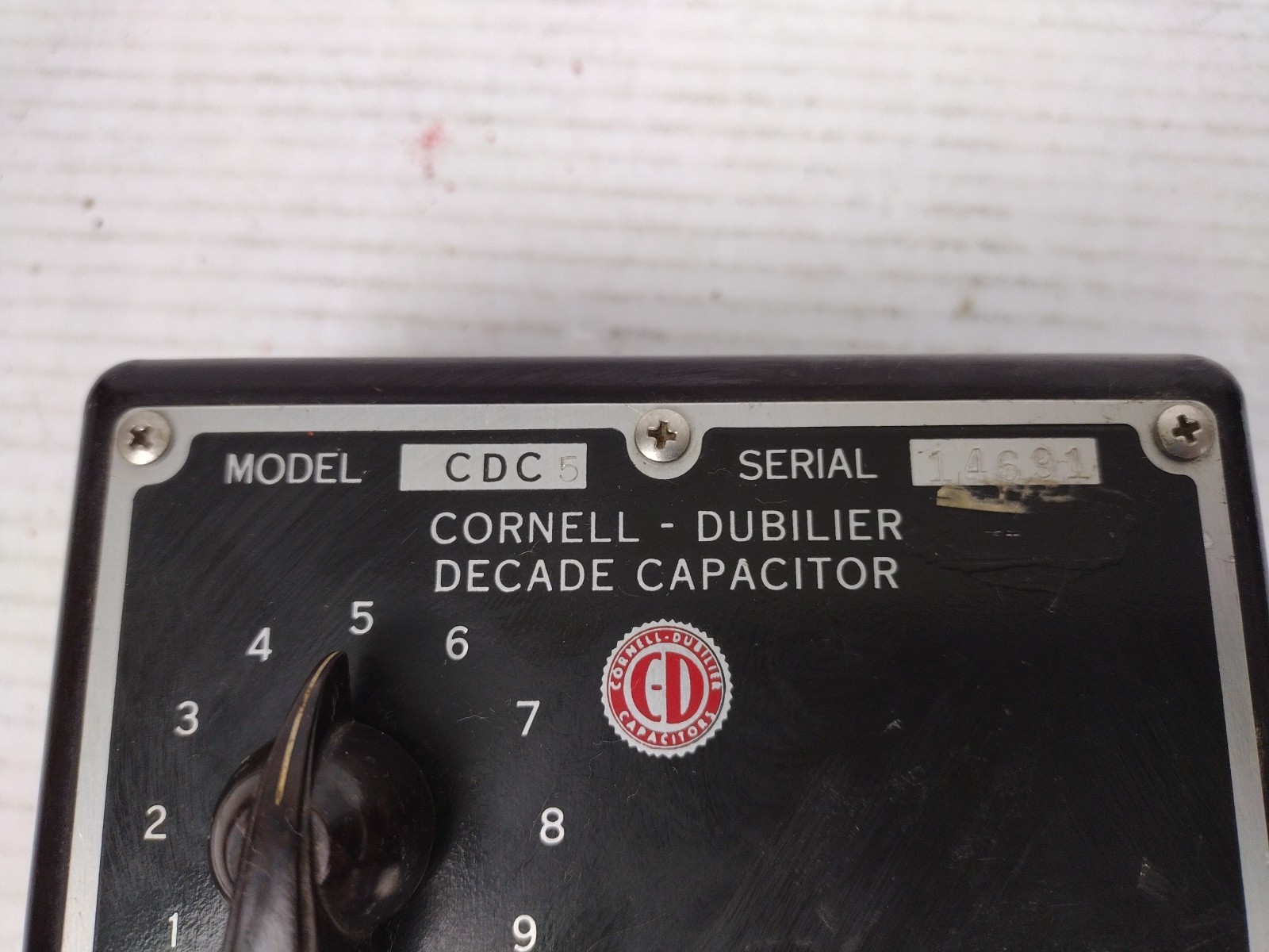 Vintage CDC Cornell Dubilier Decade Capacitor Electronics CDC-5 Untested