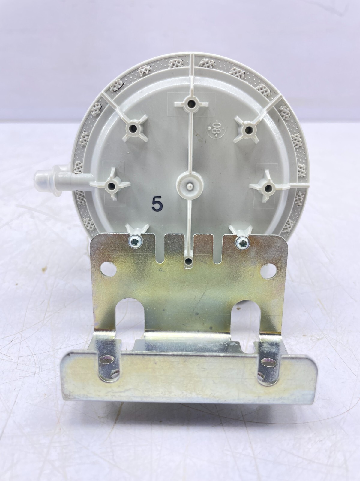 azbil PYY-604-911 604.99409 Yamataka Differential Pressure Switch Controller