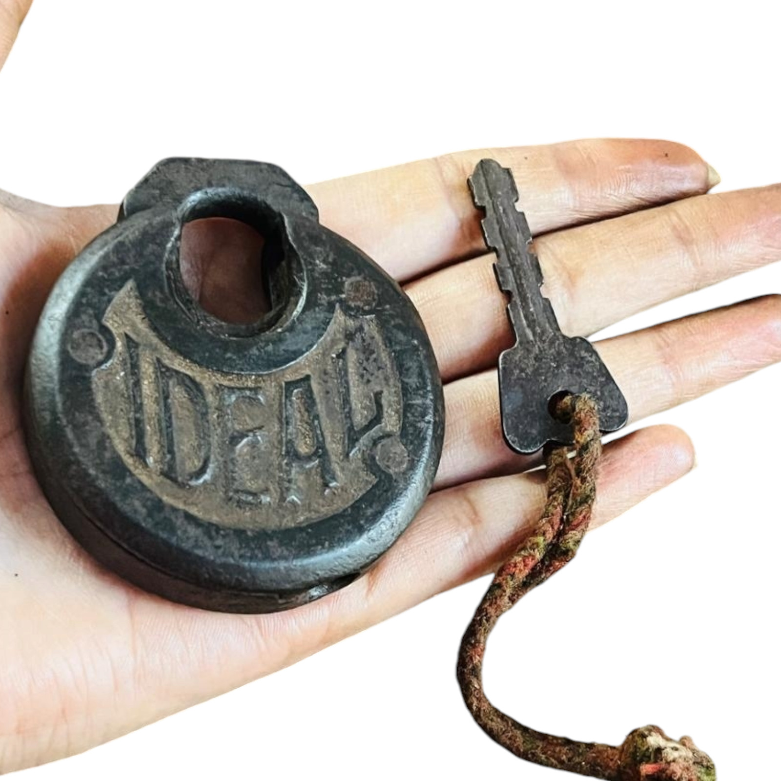 1900's Old Antique Solid Strong Heavy Ideal Iron Unique Shape Lock & Key , USA