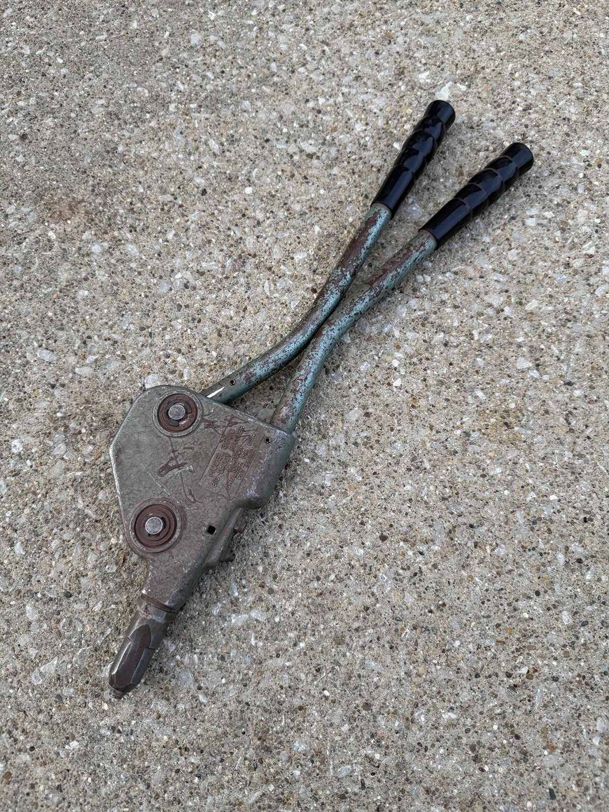 Marson Model 39010 Big Daddy Riveter Mechanic Work Tool Garage Bodywork Metal
