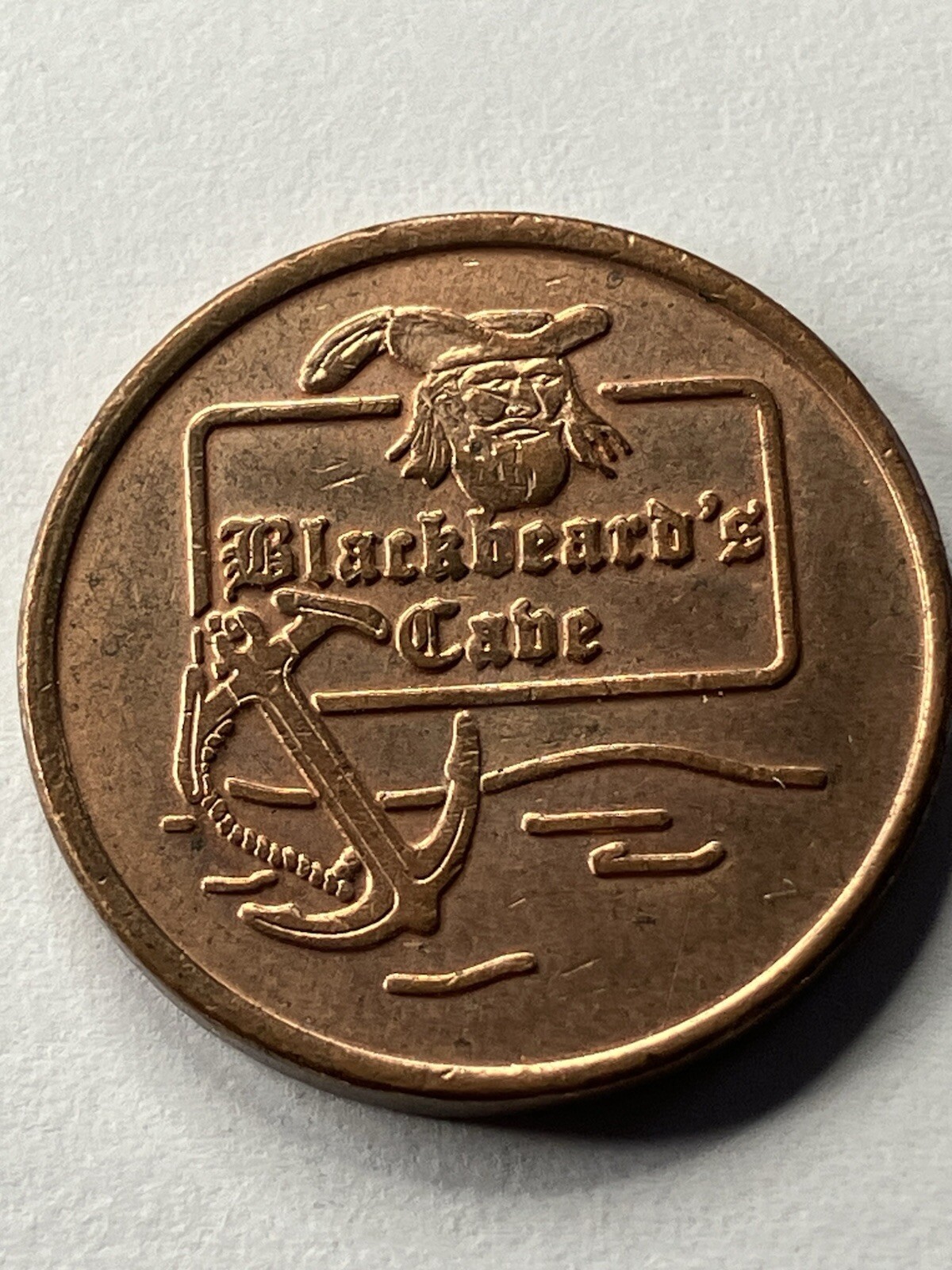 Older 1-point Blackbeard’s Cabe Arcade Token Defunct #ty1