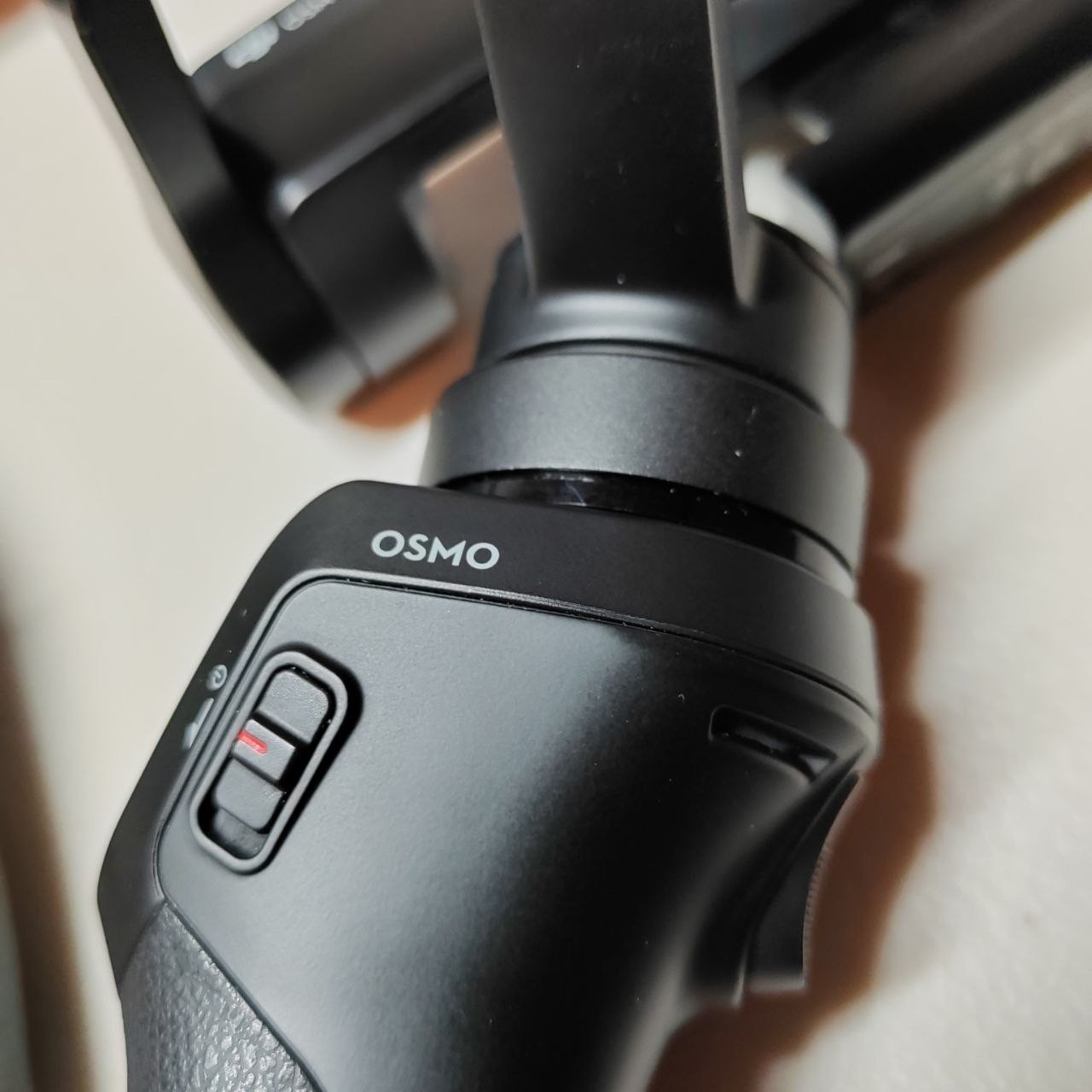 DJI Osmo Mobile 1 Smartphone Gimbal Stabilizer ZM01 Case Battery Bundle