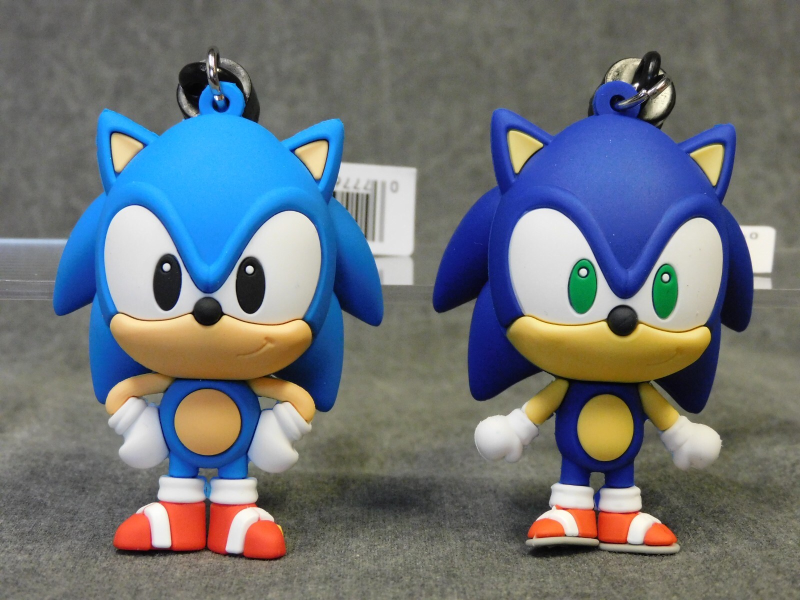Sonic NEW * Sonic Clip * Blind Bag Series 4 Figural Key Chain Monogram