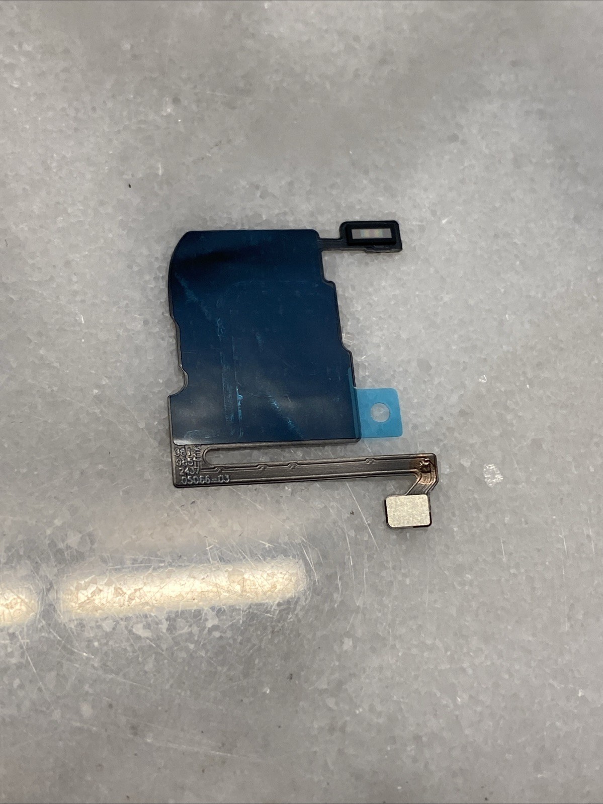 Earpiece Proximity Sensor Flex Cable Replacement For iPhone 16 Pro Max