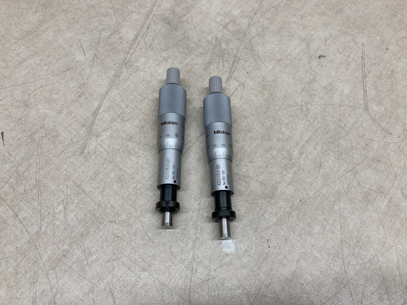 Lot of 2 Mitutoyo 150-191 25mm Medium Size Micrometer Head 2μm Accuracy