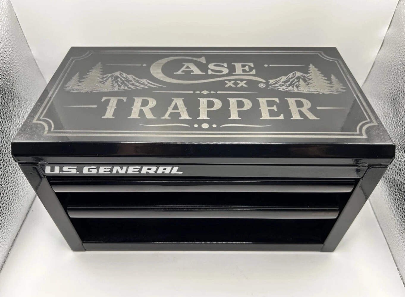 Custom Engraved Case XX Trapper US General Mini Toolbox Display