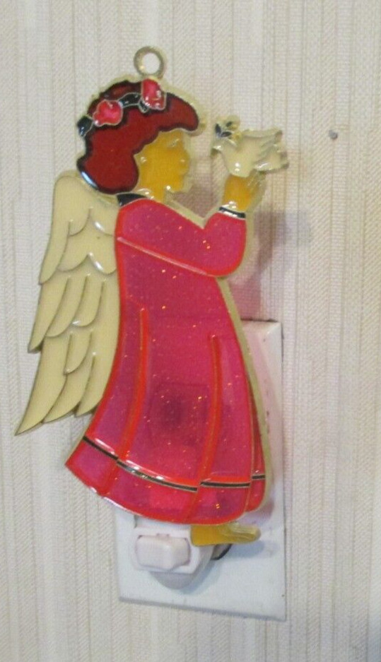 PINK ANGEL HOLDING A DOVE NIGHTLIGHT (RELIGIOUS SUNCATCHER LIGHT)