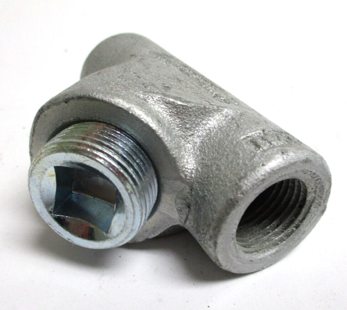 CROUSE HINDS , EYS1 , 1/2" FNPT CONDUIT FITTING , SURPLUS