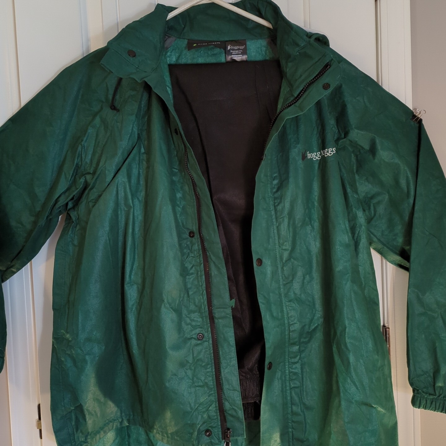 Frogg Toggs 2XL Rain Suit Removable Hood Wind Resistant Zip & Snap Close AS1310