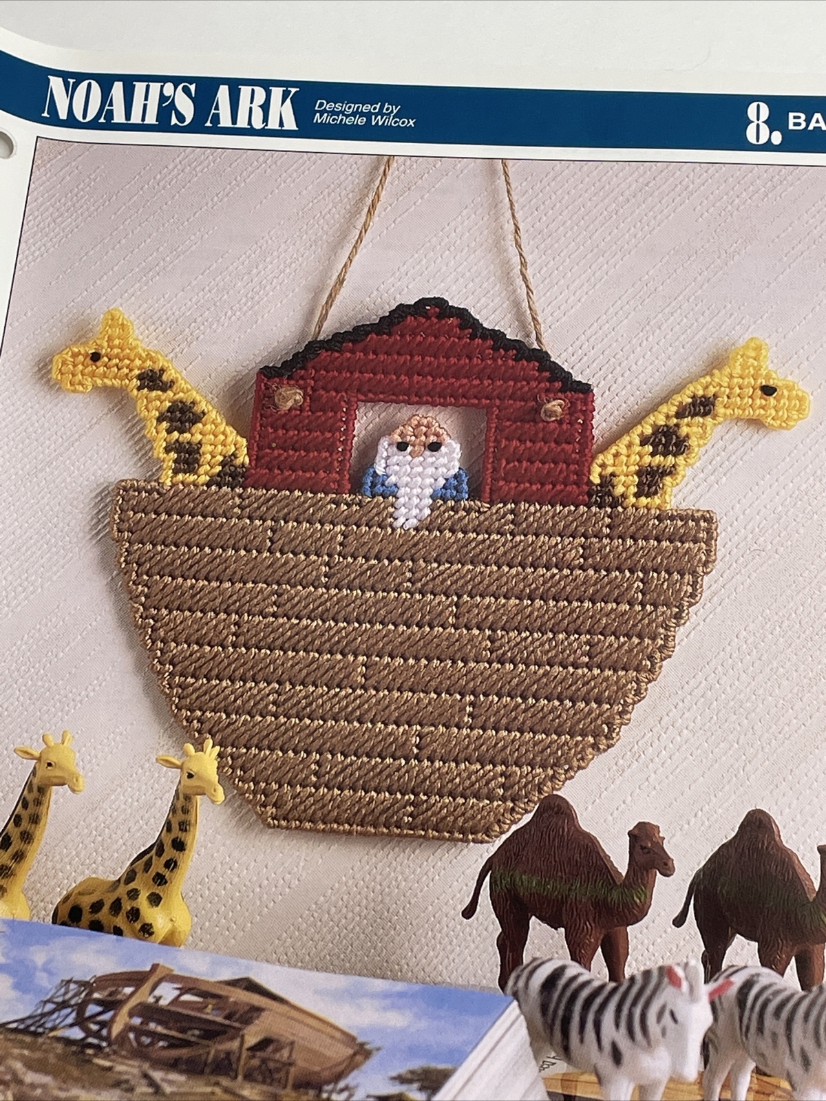 Annie's Attic Noah's Ark Wall Hanging Plastic Canvas Pattern