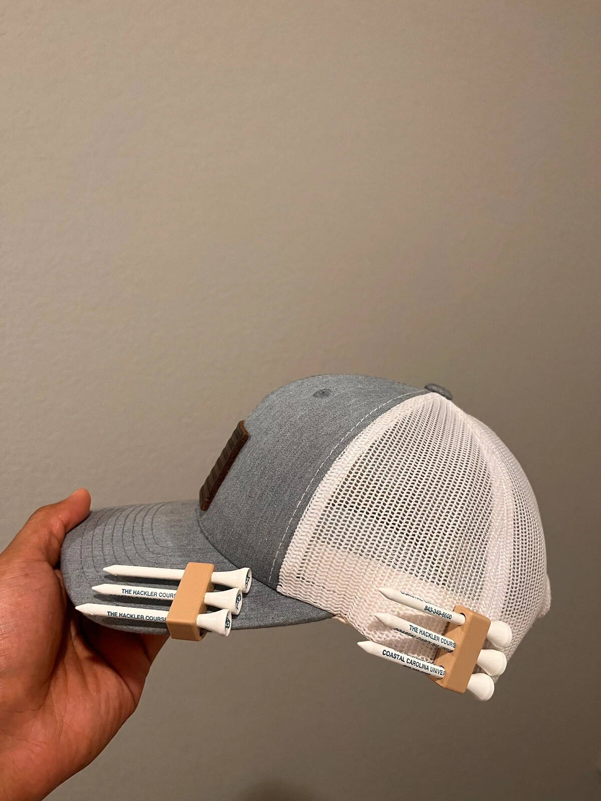 4-Pack Golf Hat Clips for 3 Tees Each - Durable Brim Tee Holders - Stylish Golfe