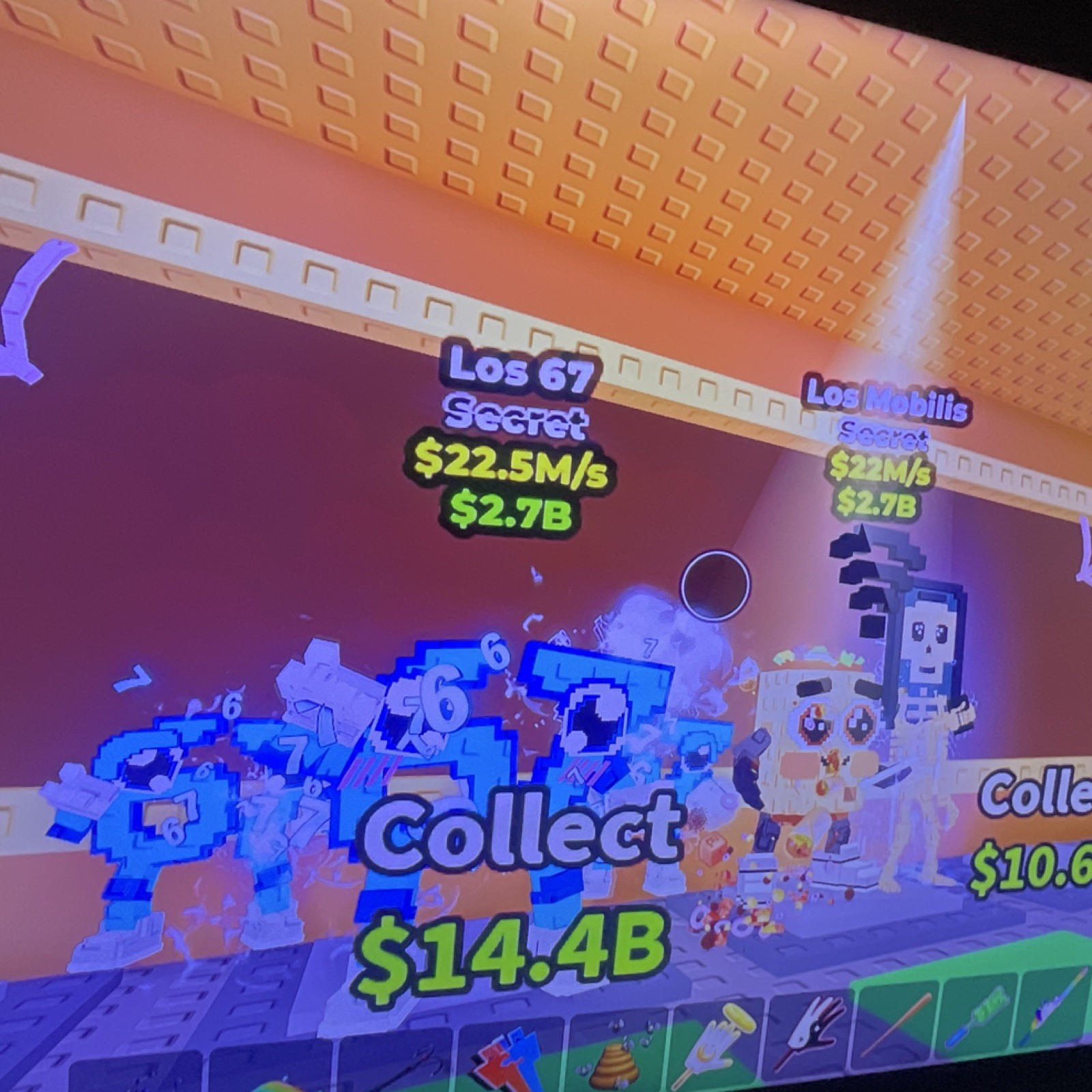 BUNDLE FOR 2 DM IF INTRERESTED