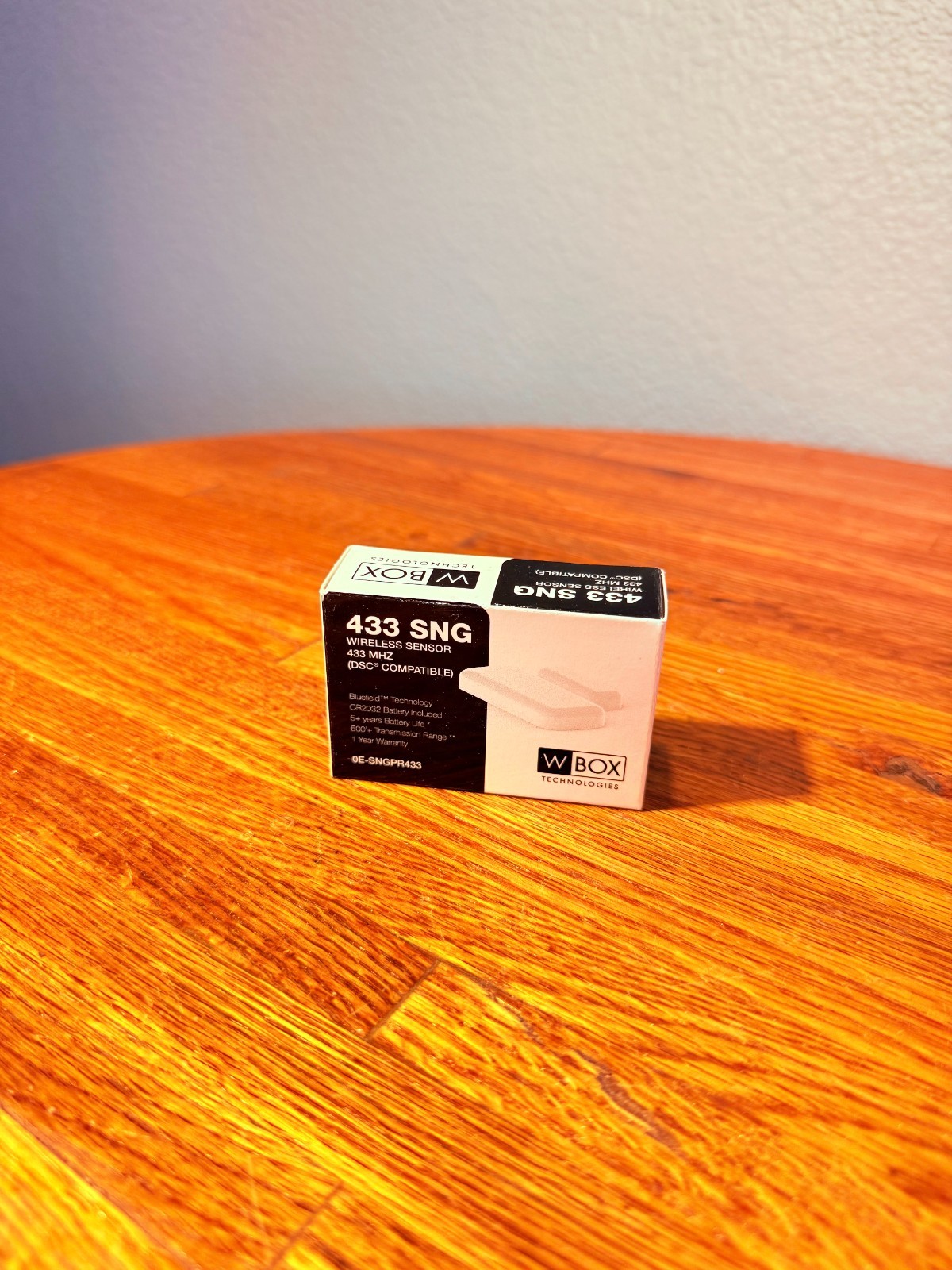Brand New W Box 0E-SNGPR433 Wireless Sensor 433 MHz, DSC Compatible