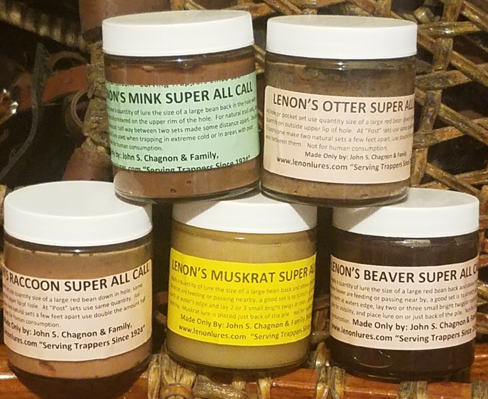 Lenon Lure Water Lure Kit - Muskrat, Raccoon, Mink, Beaver, and Otter 4 oz. Jars
