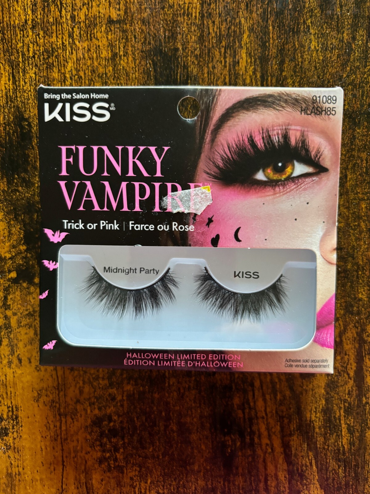 Kiss Trick or Pink Lashes Halloween Limited Edition Funky Vampire Midnight Party