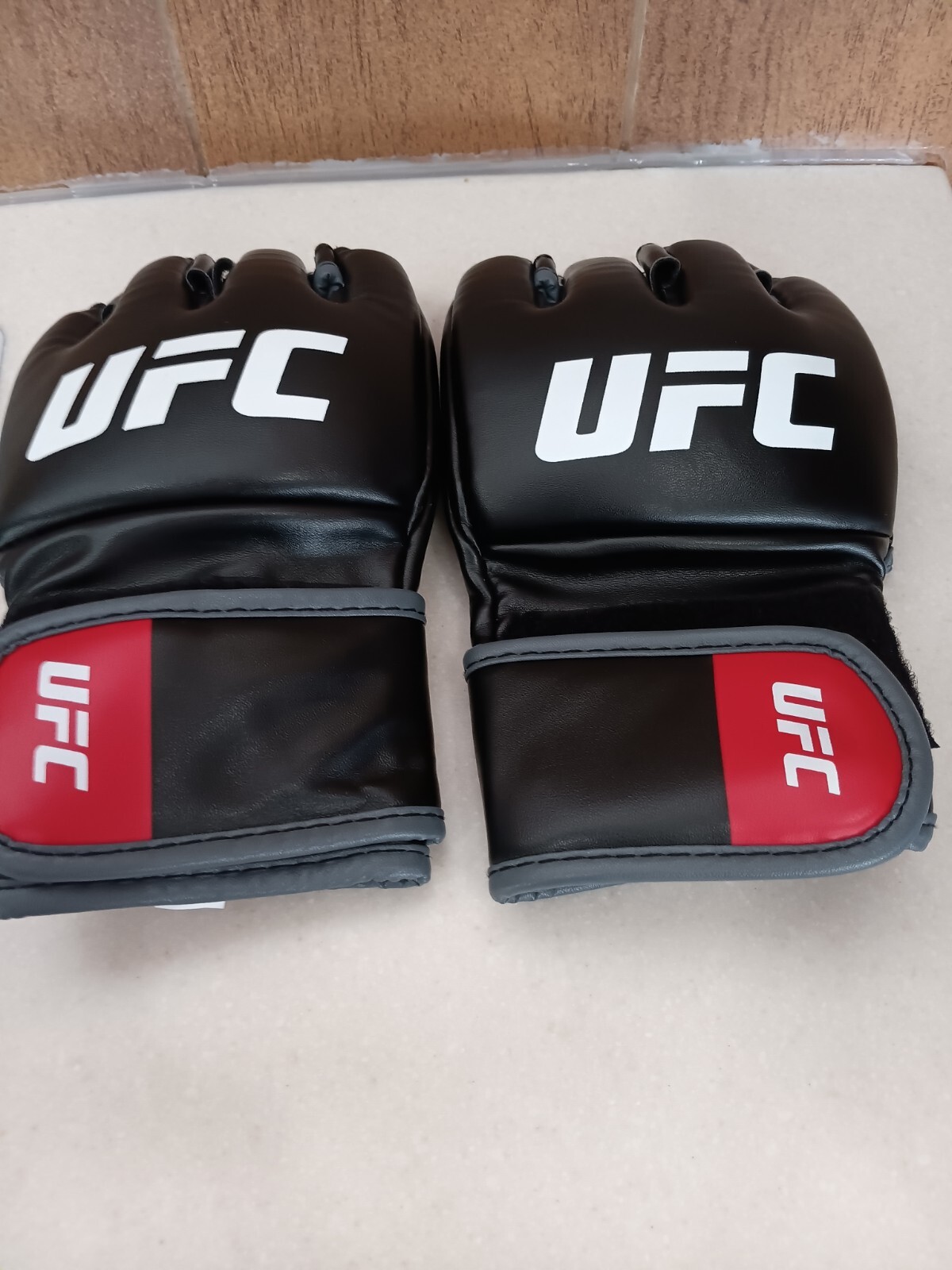 ufc mma gloves