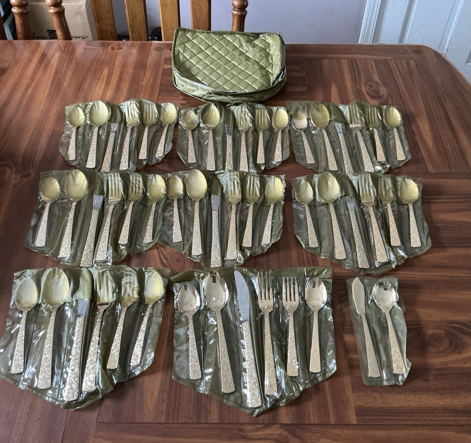 50 Pc Vntg CELLINI ROMANESQUE Gold Plated Flatware Japan Roses Forks Knives Spns