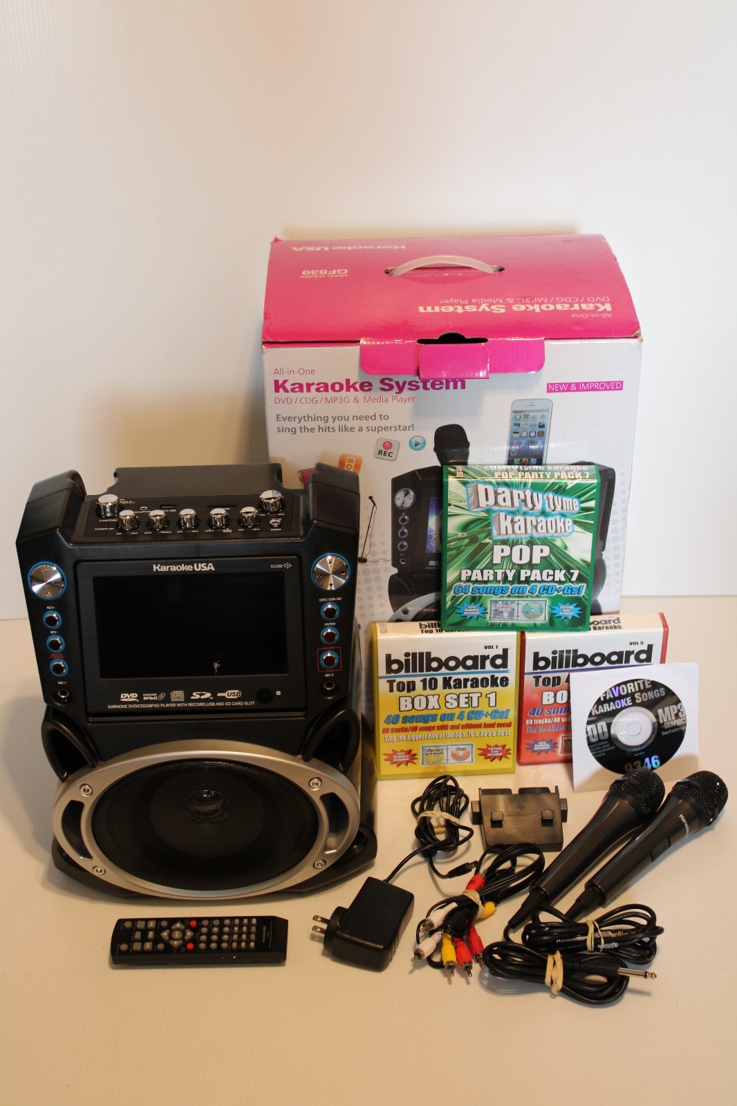 Karaoke USA System DVD/CDG/MP3 Media Player GF839 7”Color Screen Discs Lot